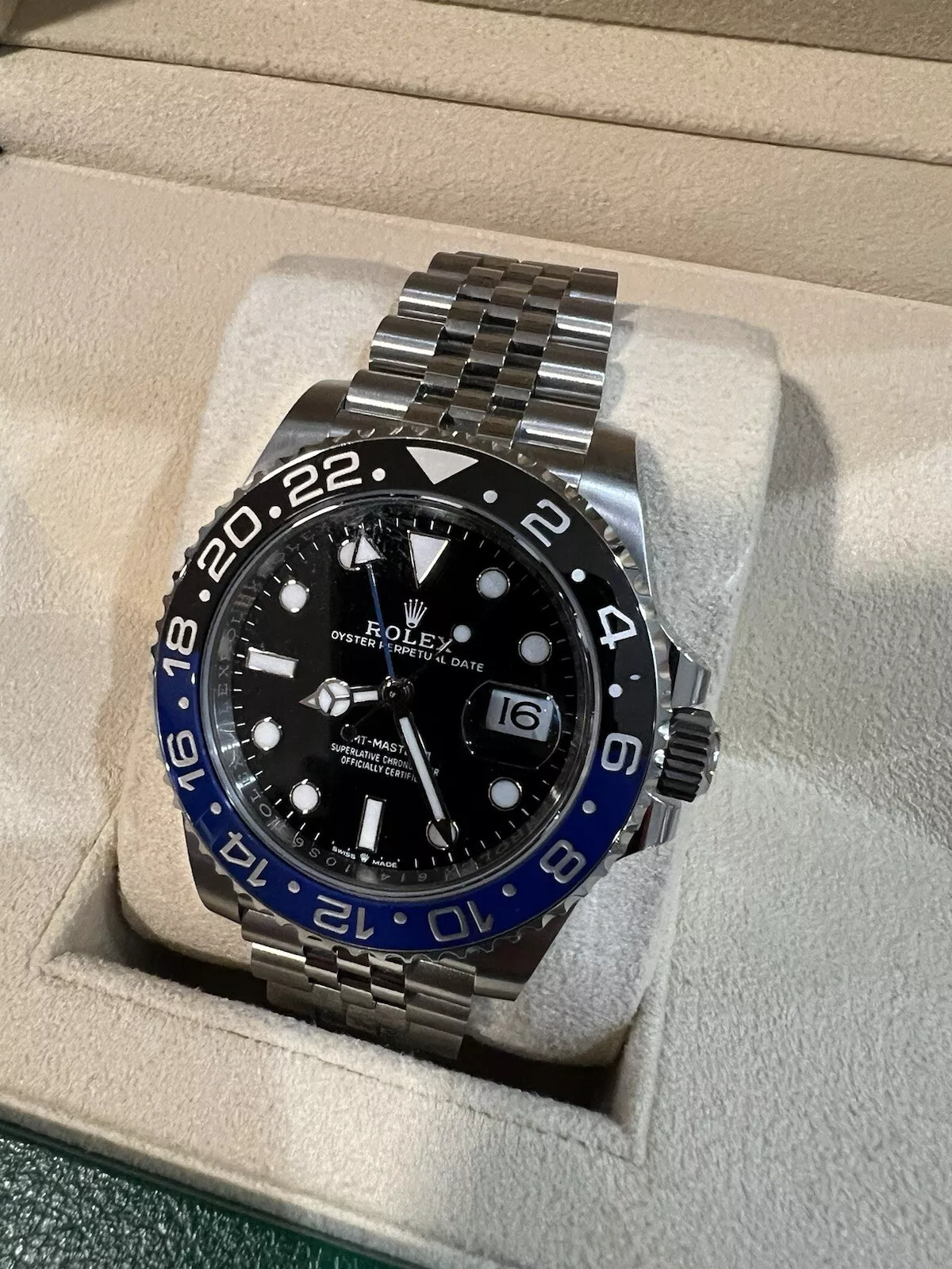 Rolex GMT-Master II 126710BLNR Silver Jubilee Bracelet with Blue and Black Bezel - Image 4