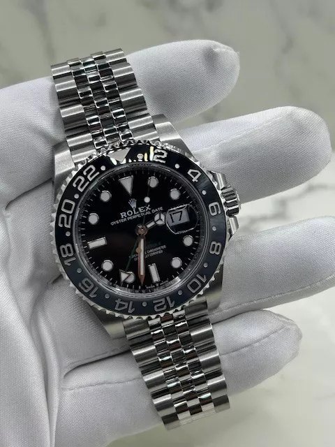 ROLEX GMT MASTER II WATCH ‘BRUCE WAYNE’ 126710 GRNR JUBILEE BRACELET 40MM - Image 3