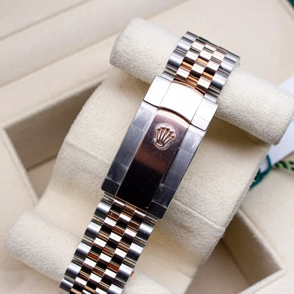 Rolex DateJust 41 126331 Chocolate Dial Jubilee 2023 - Image 4