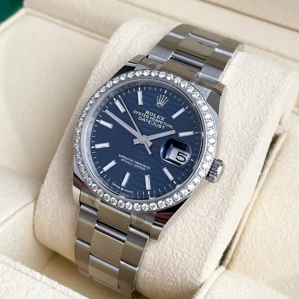 Rolex Datejust 36mm Full Set 2023 UNWORN 126200 Blue Fluted Motif Dial Diamond B - Image 4