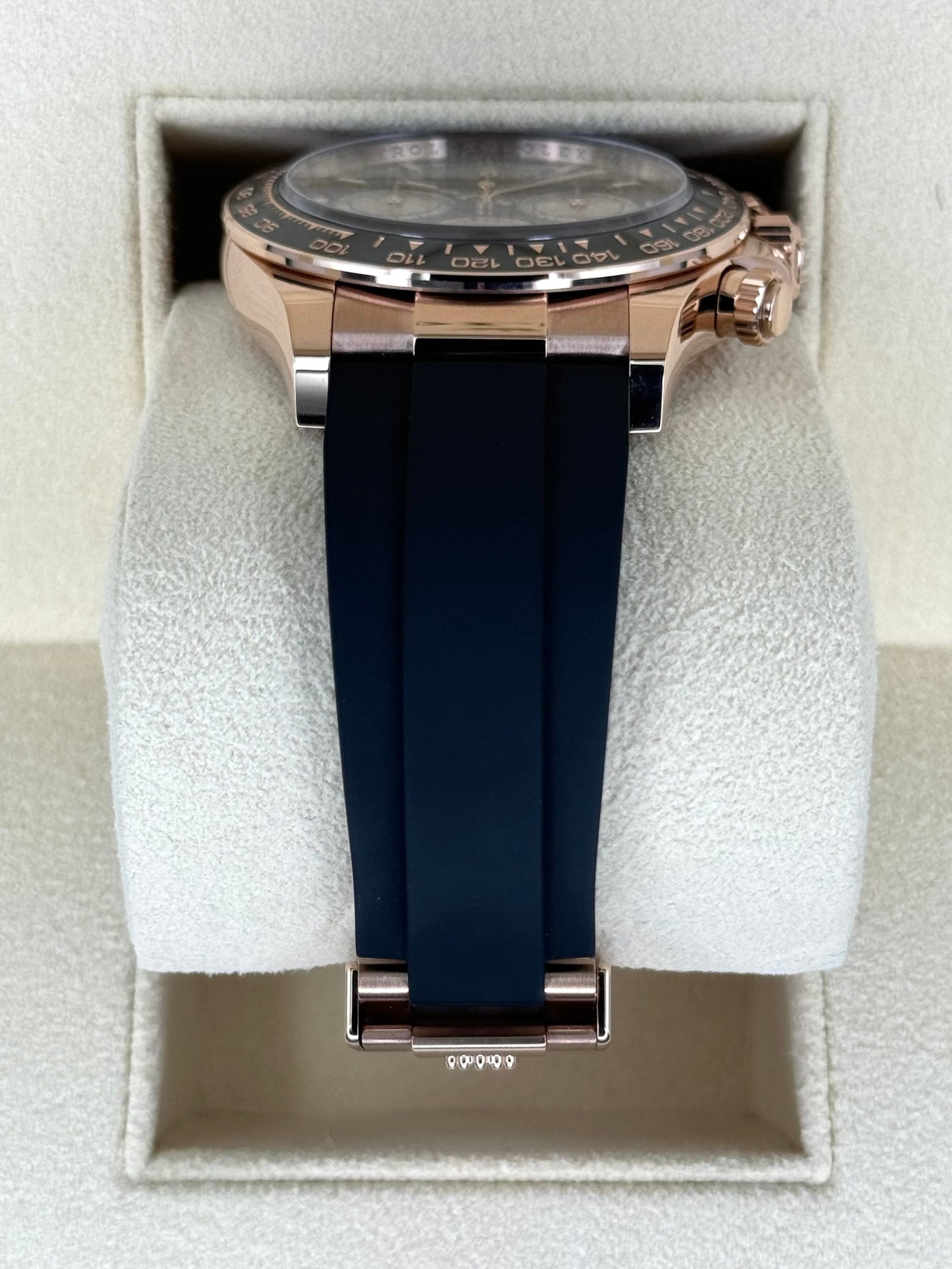 2025 Rolex Daytona 40mm 126515LN Rose Gold Oysterflex Black Dial (Unworn) - Image 3