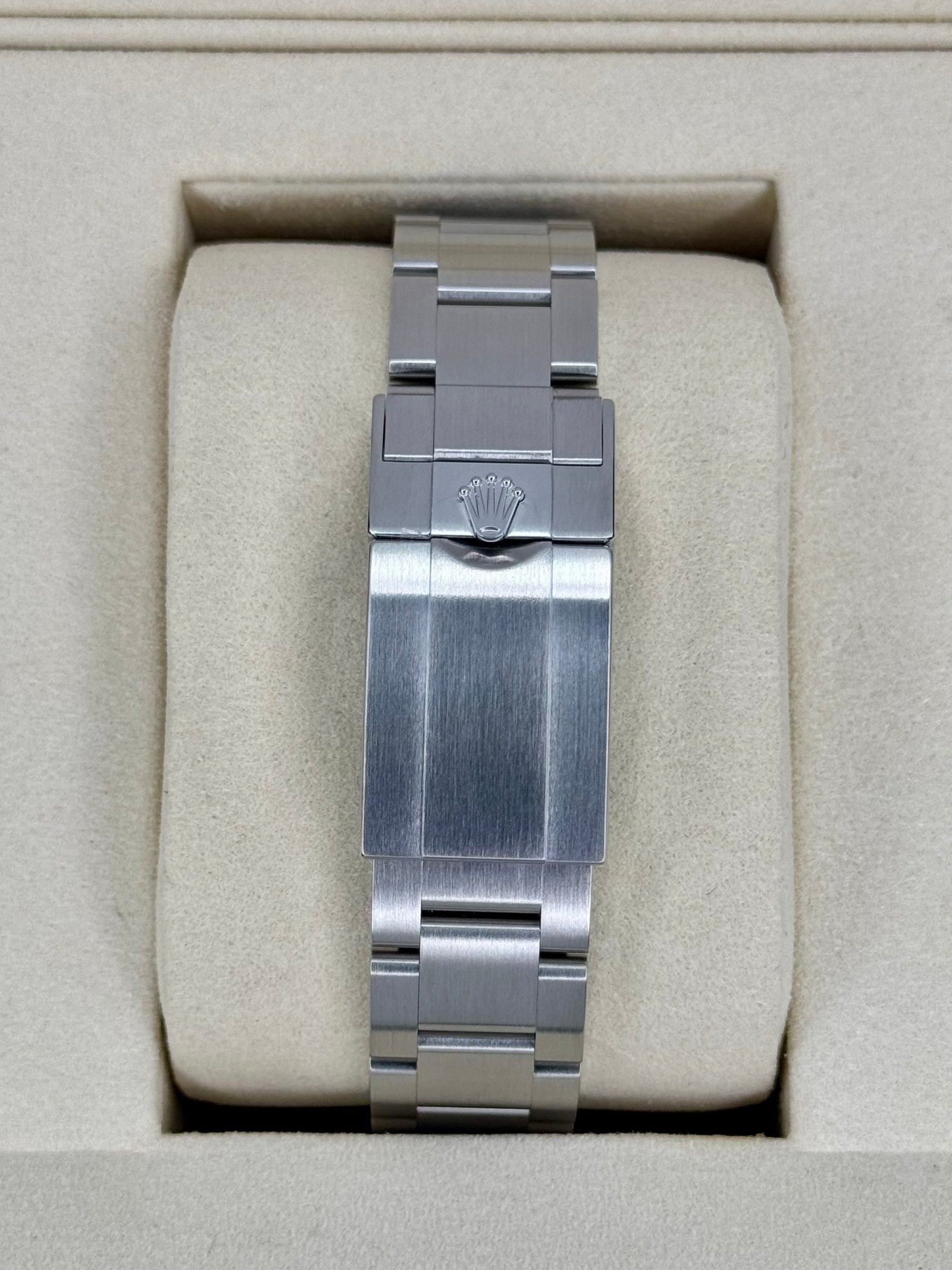 2025 Rolex Explorer 40mm 224270 Black Dial (Unworn) - Image 2