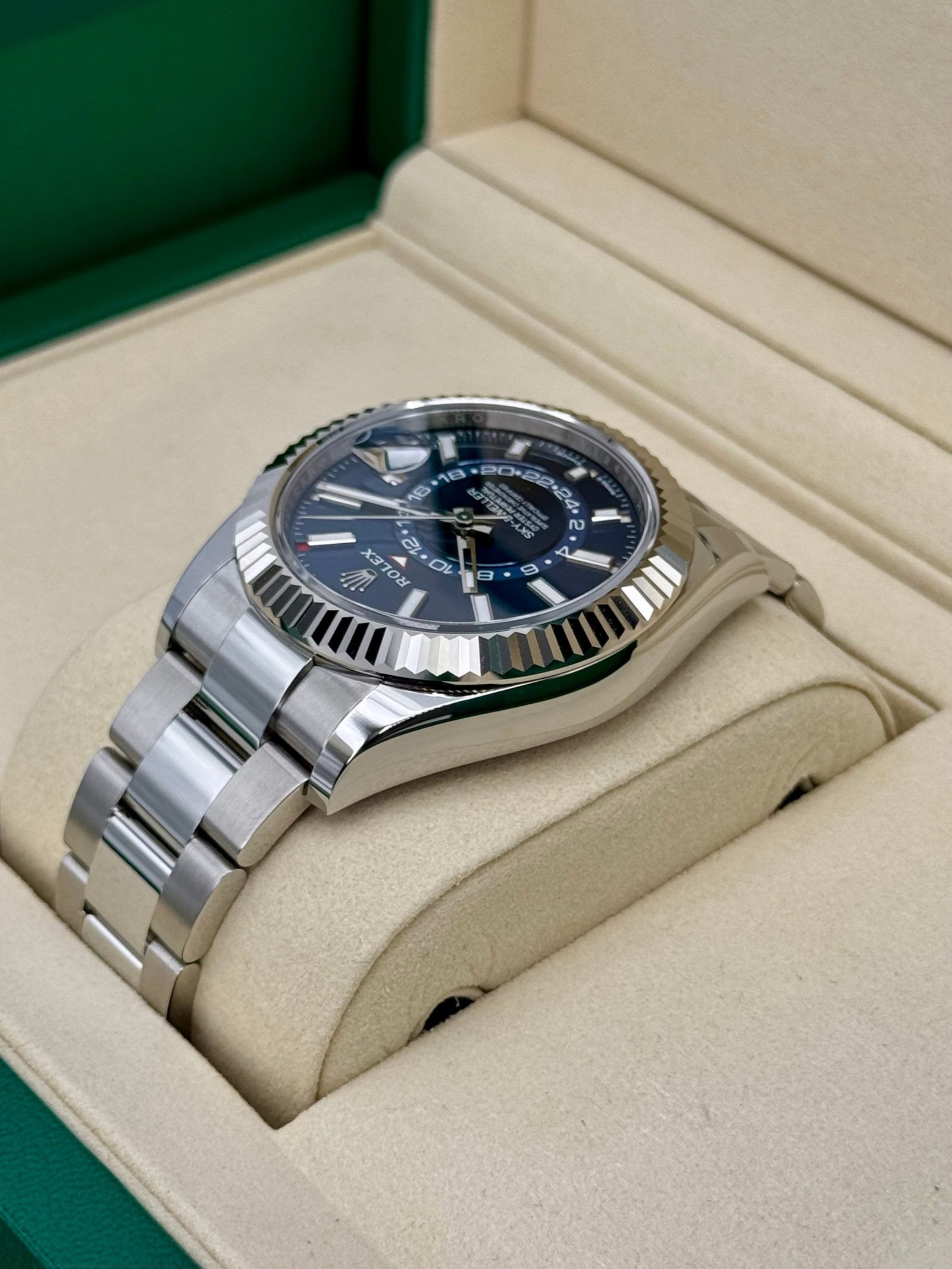 2025 Rolex Sky-Dweller 42mm 336934 Oyster Blue Dial (Unworn) - Image 7