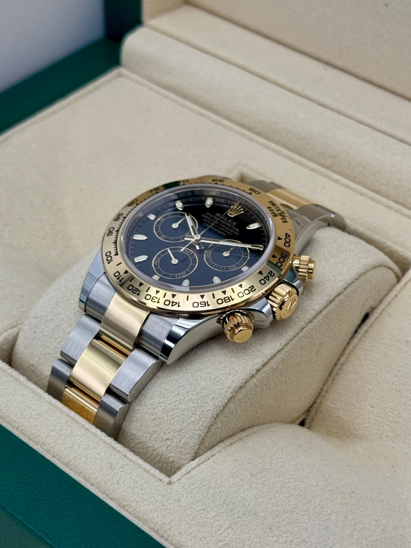 2023 Rolex Daytona 40mm 116503 Two-Tone Black Dial - Image 5