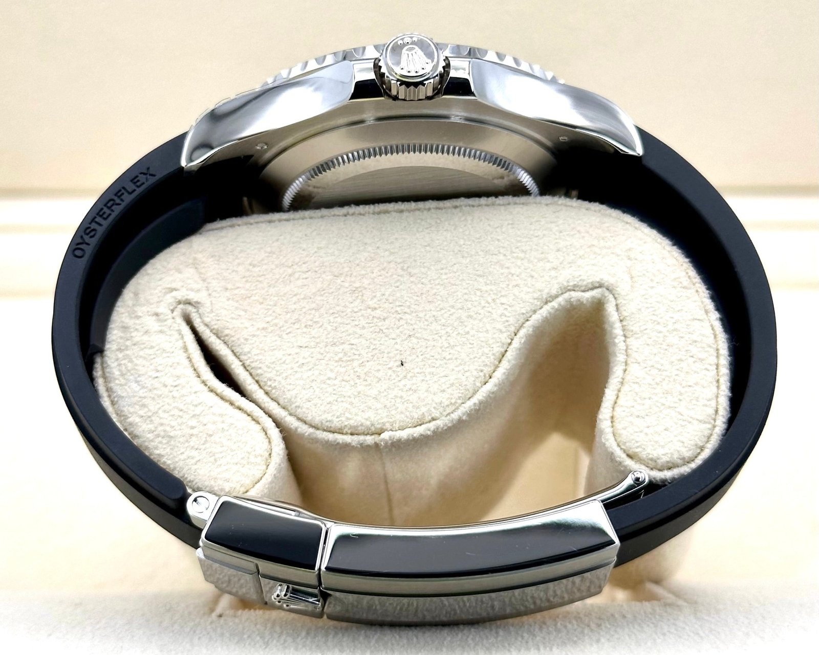 2025 Rolex Yacht-Master 42 226659 White Gold Oysterflex Black Dial (Unworn) - Image 9