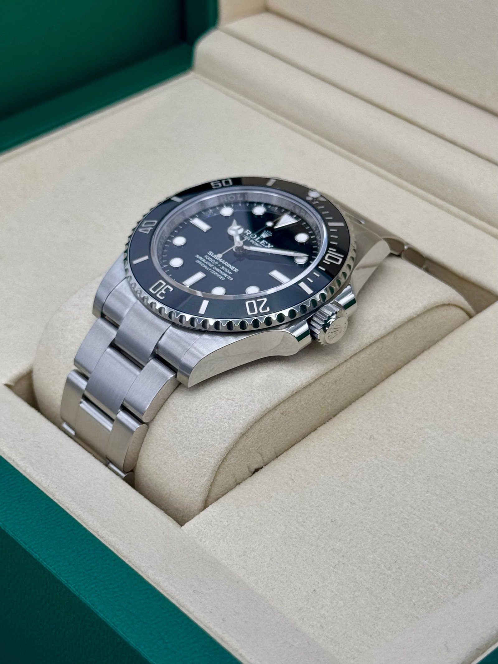 2025 Rolex Submariner 41mm 124060 Stainless Steel Black Dial (Unworn) - Image 5