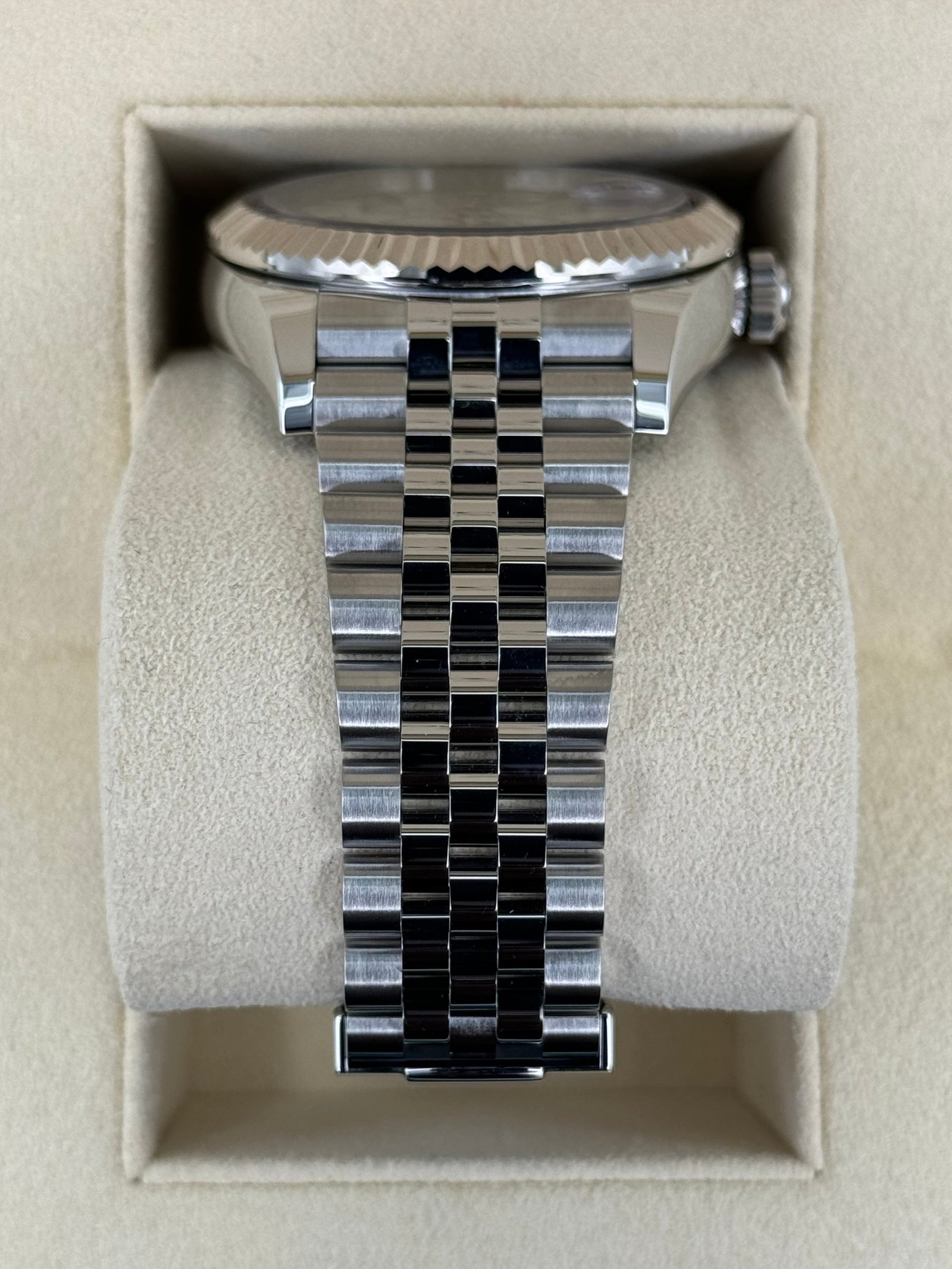 2022 Rolex Sky-Dweller 42mm 326934 Stainless Steel Jubilee White Dial - Image 3