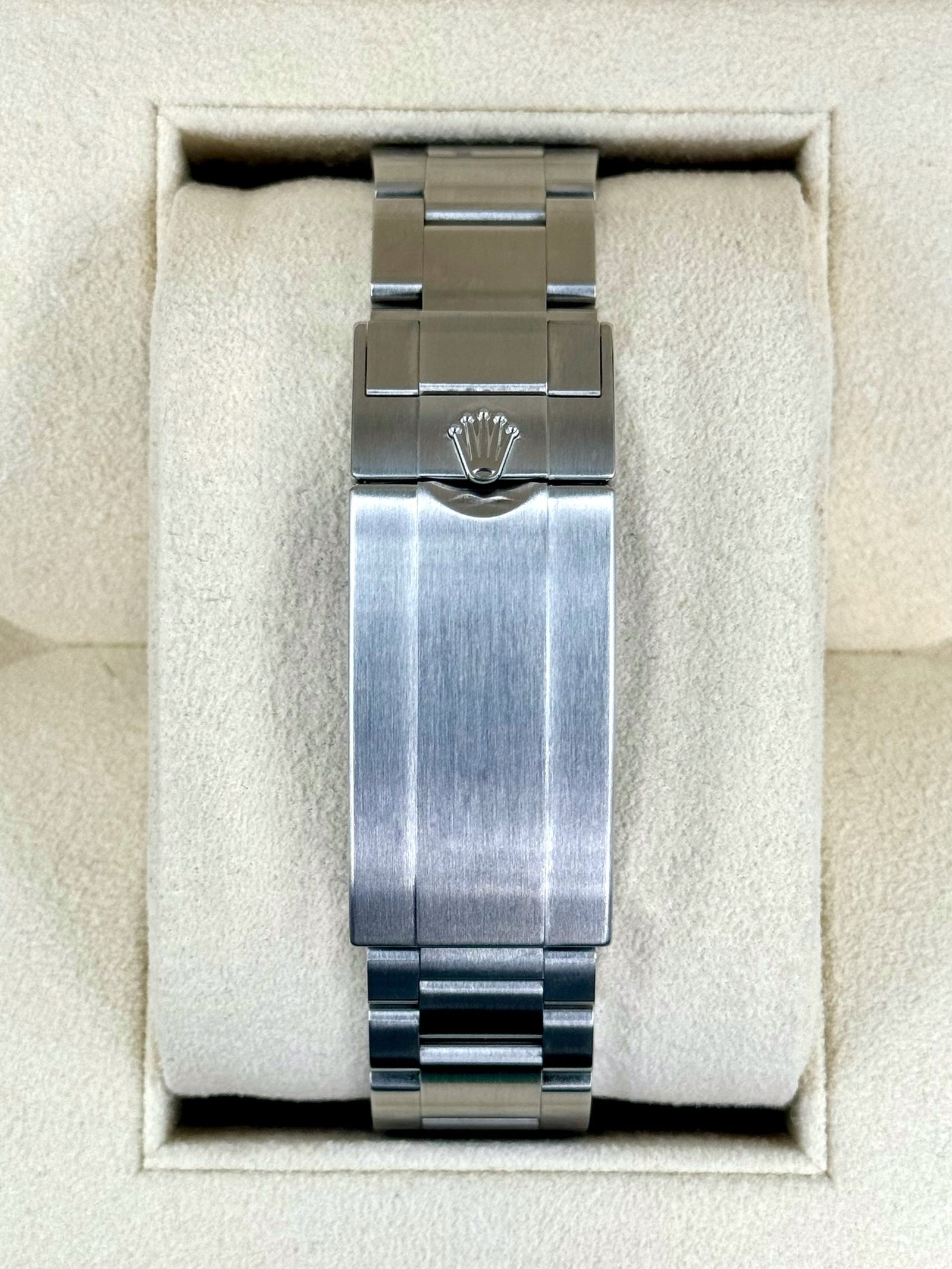 2021 Rolex Submariner 41mm 126610LN Stainless Steel Black Dial - Image 2