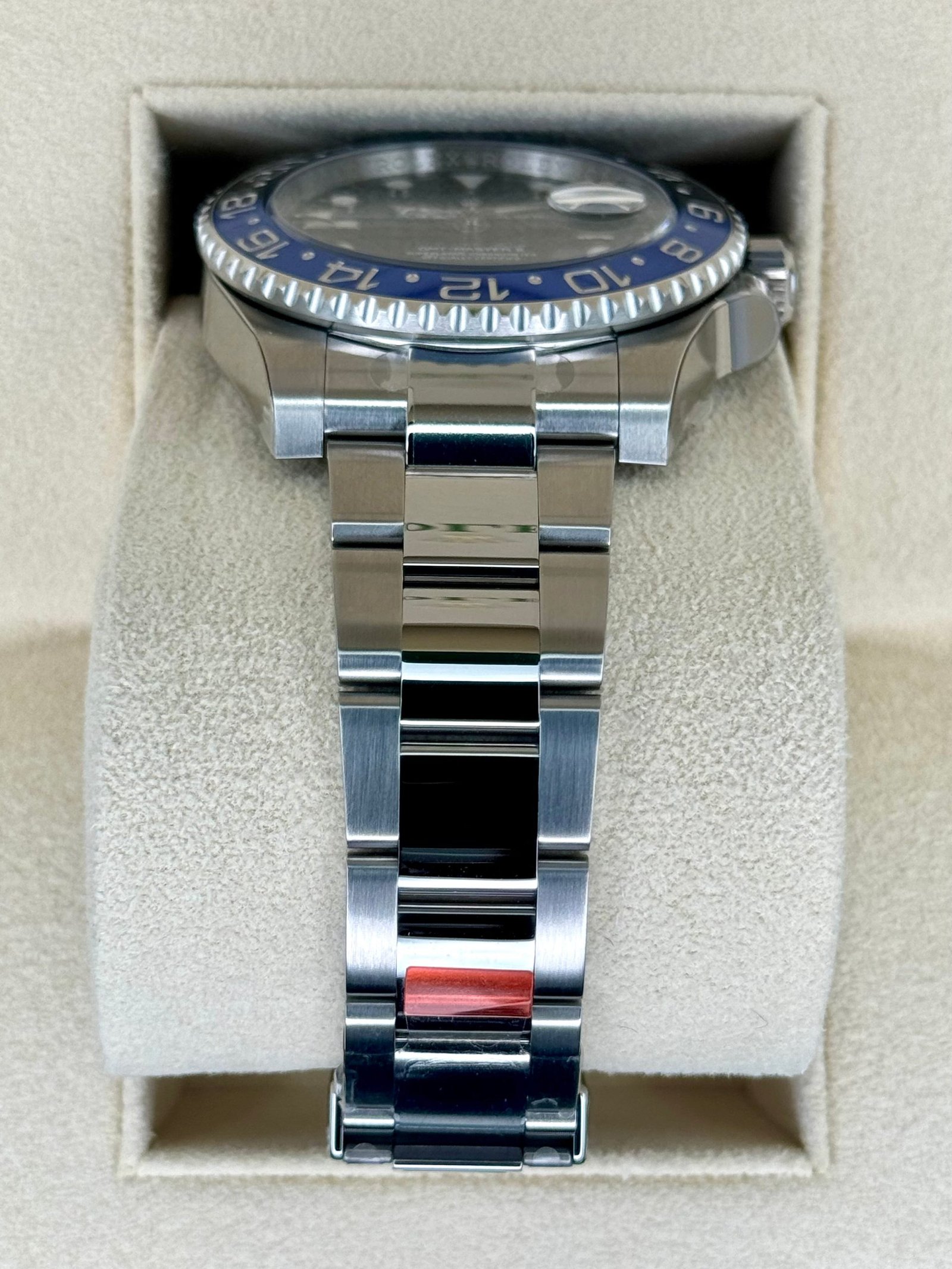 OLD STOCK 2017 Rolex GMT-Master II “Batman” 40mm 116710BLNR Oyster (Unworn) - Image 3