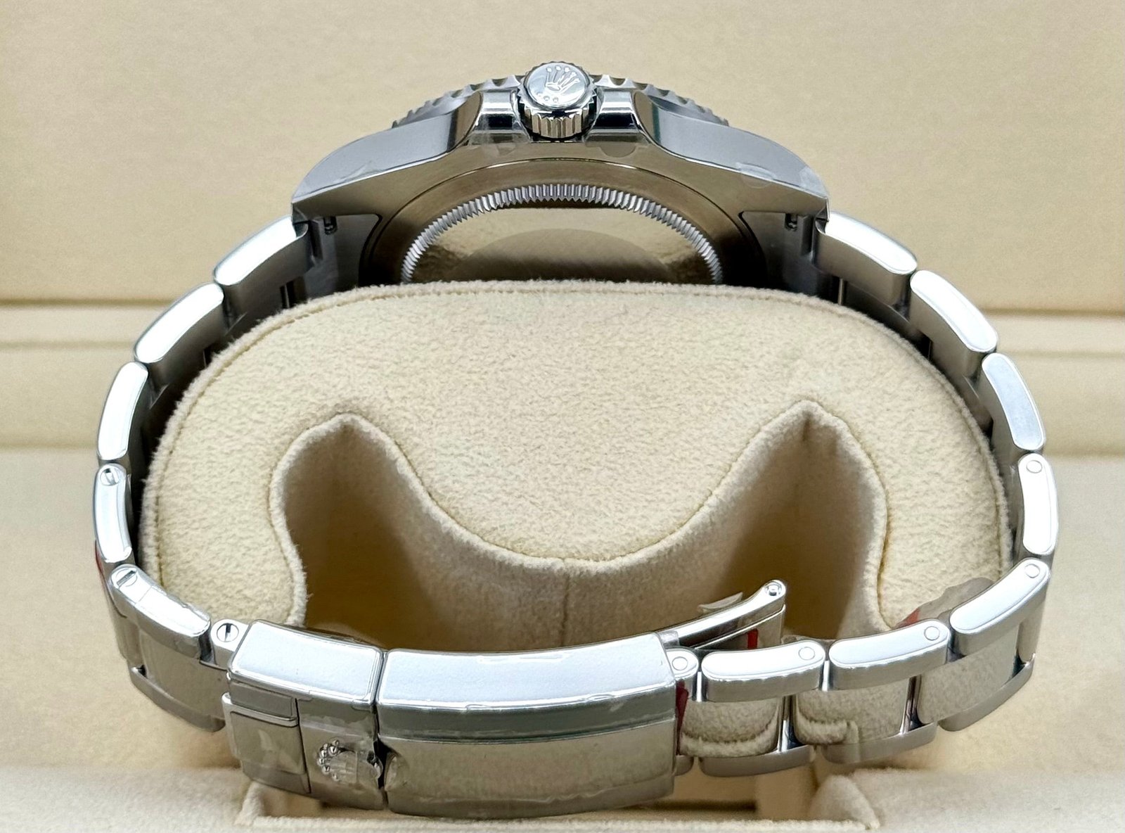 OLD STOCK 2017 Rolex GMT-Master II “Batman” 40mm 116710BLNR Oyster (Unworn) - Image 9