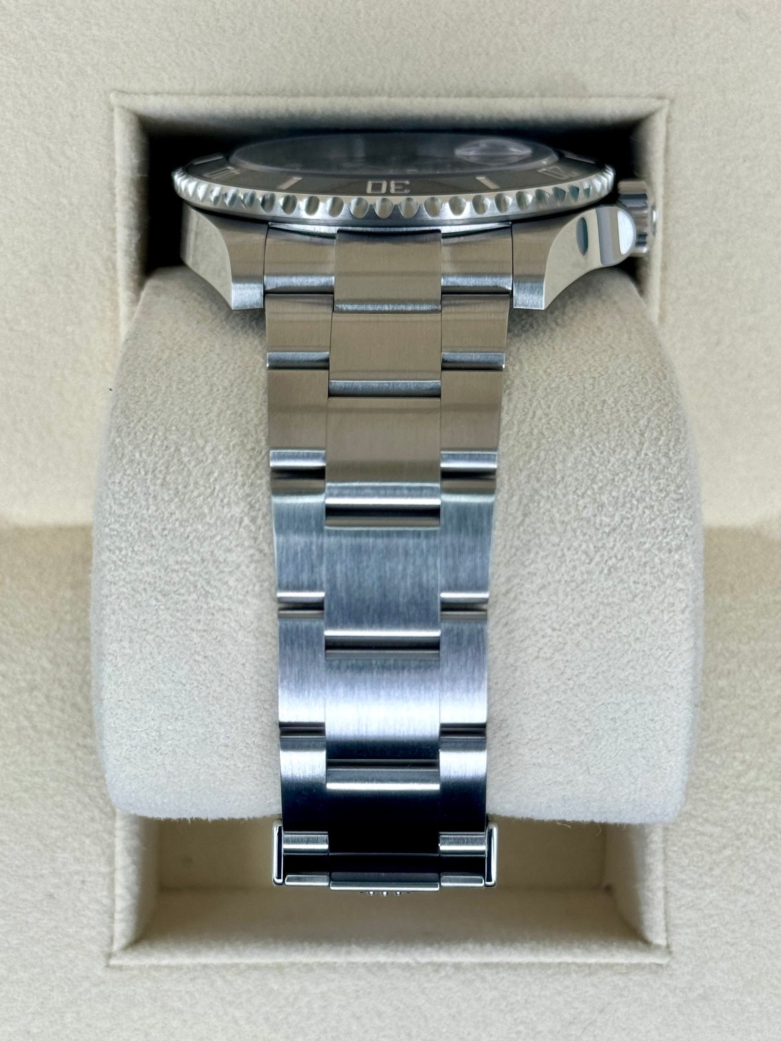 2021 Rolex Submariner 41mm 126610LN Stainless Steel Black Dial - Image 3