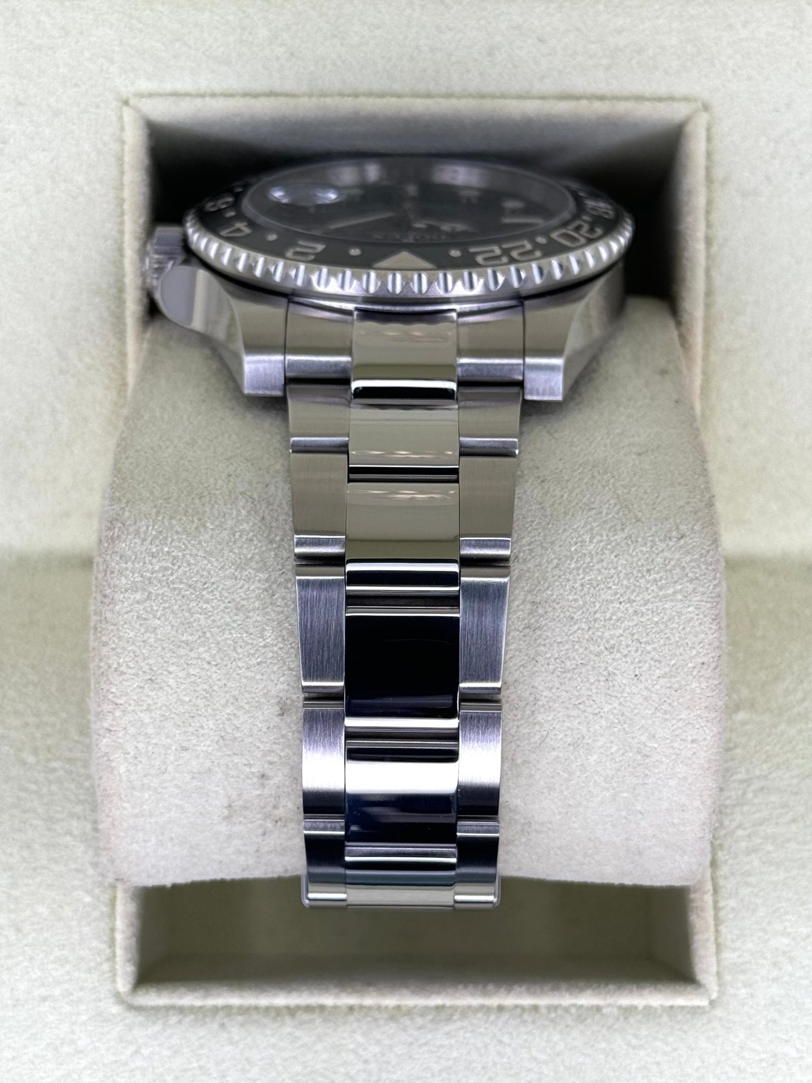2011 Rolex GMT-Master II 40mm 116710LN Stainless Steel Black Dial - Image 4