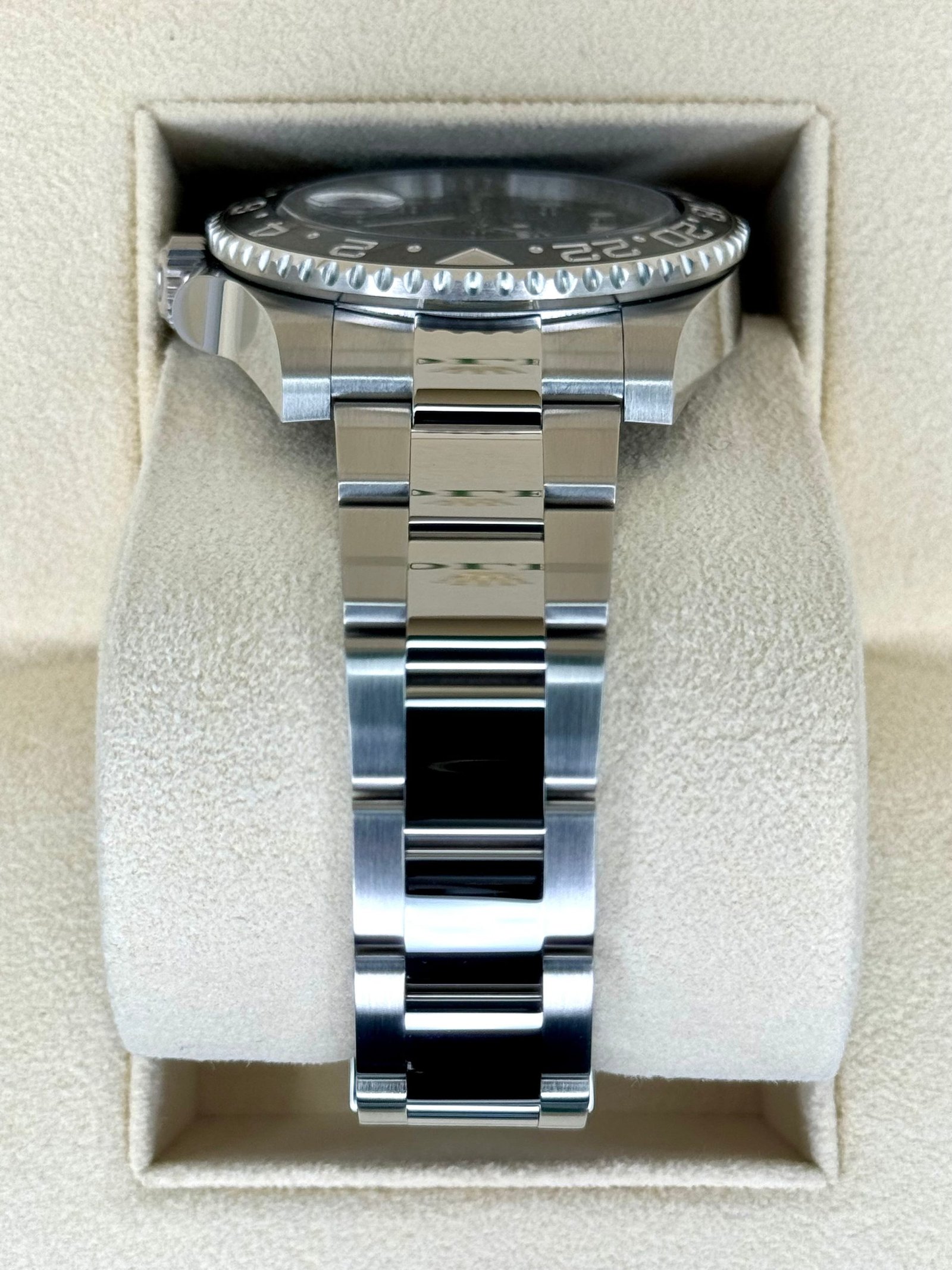 OLD STOCK 2020 Rolex GMT-Master II 40mm 116710LN Black Dial (Unworn) - Image 4