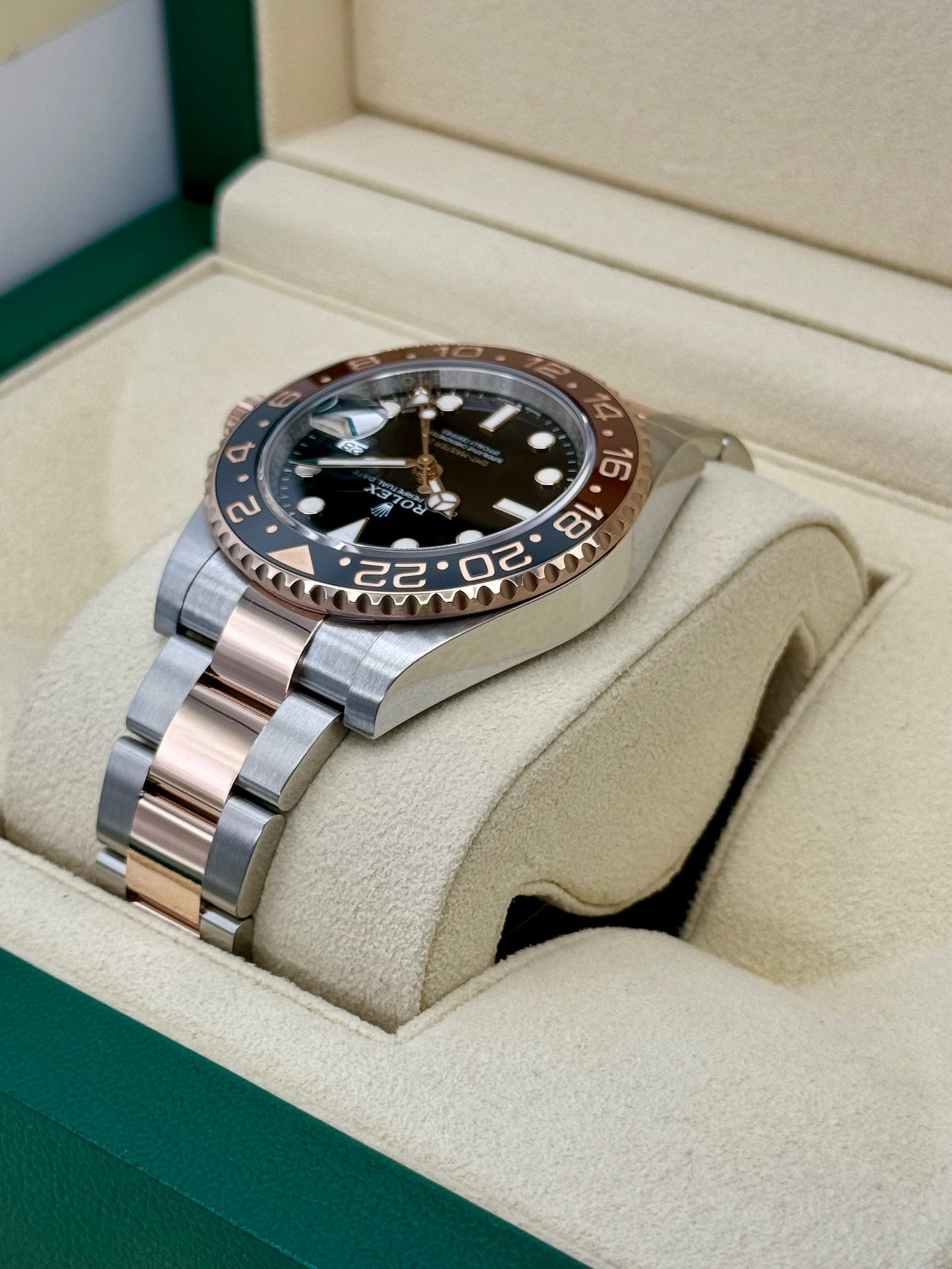 2022 Rolex GMT-Master II “Rootbeer” 40mm 126711CHNR Two-Tone - Image 7