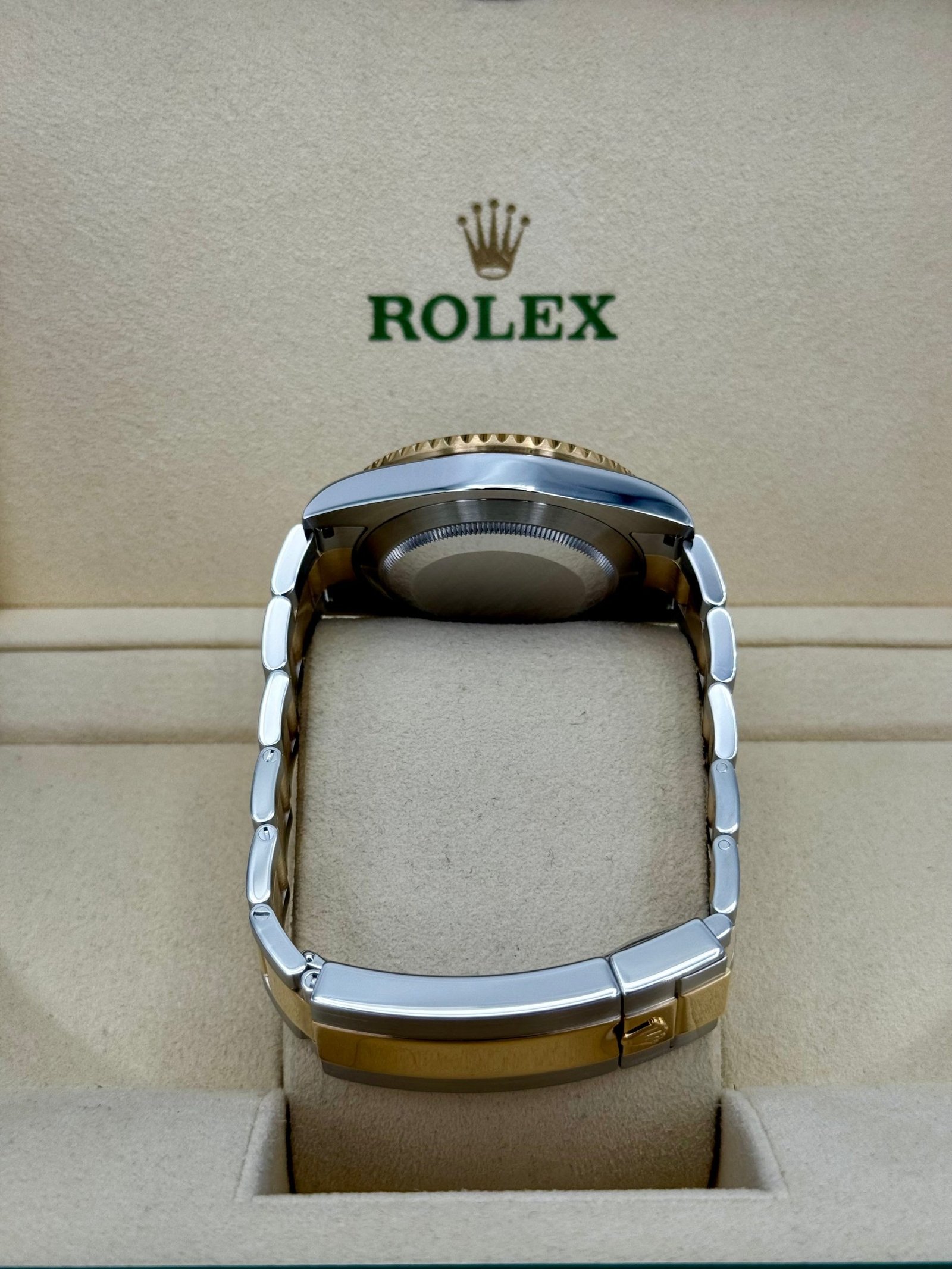 2016 Rolex Submariner “Bluesy” 40mm 116613LB Two-Tone Blue Dial - Image 10