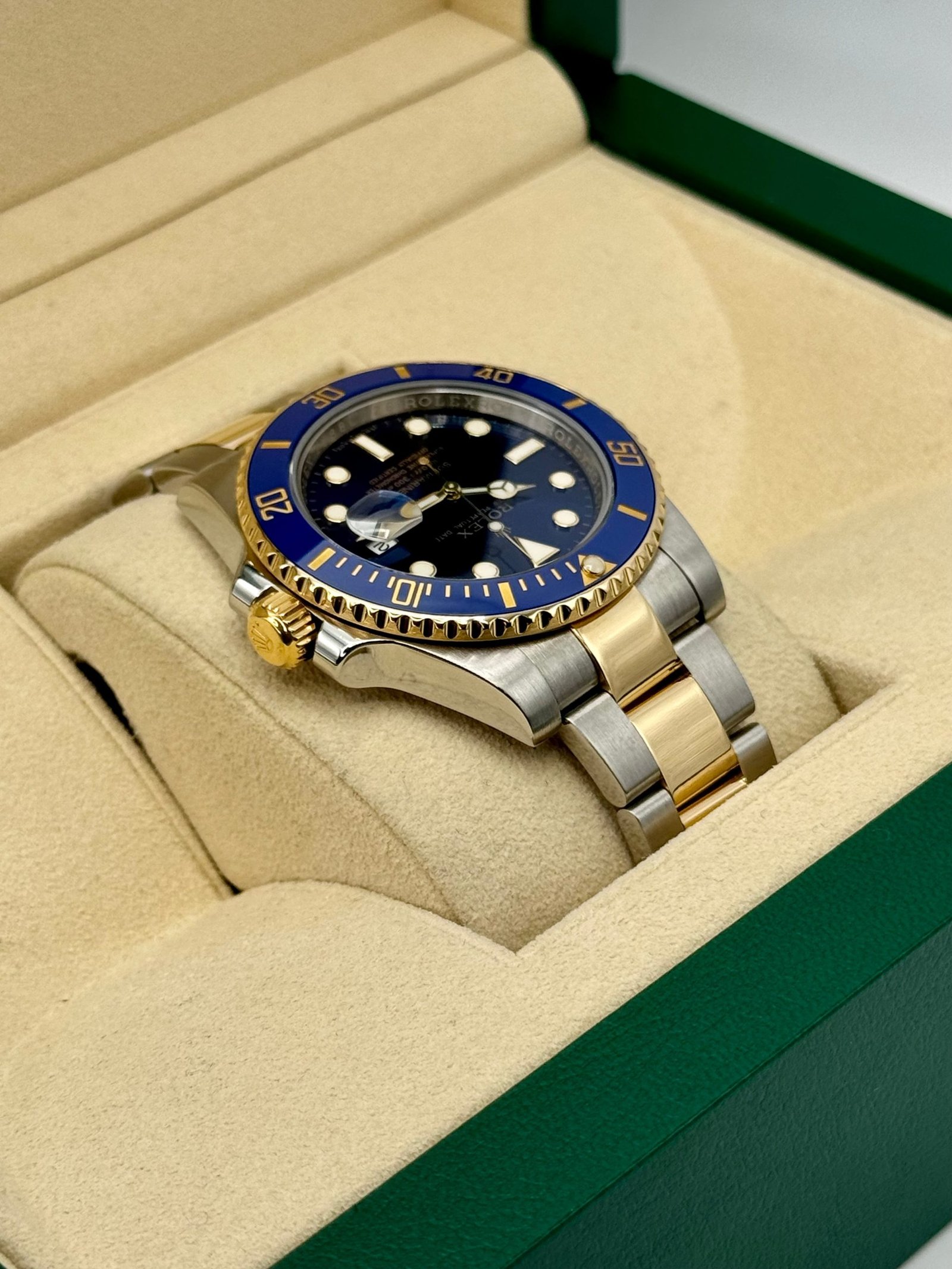 2016 Rolex Submariner “Bluesy” 40mm 116613LB Two-Tone Blue Dial - Image 8