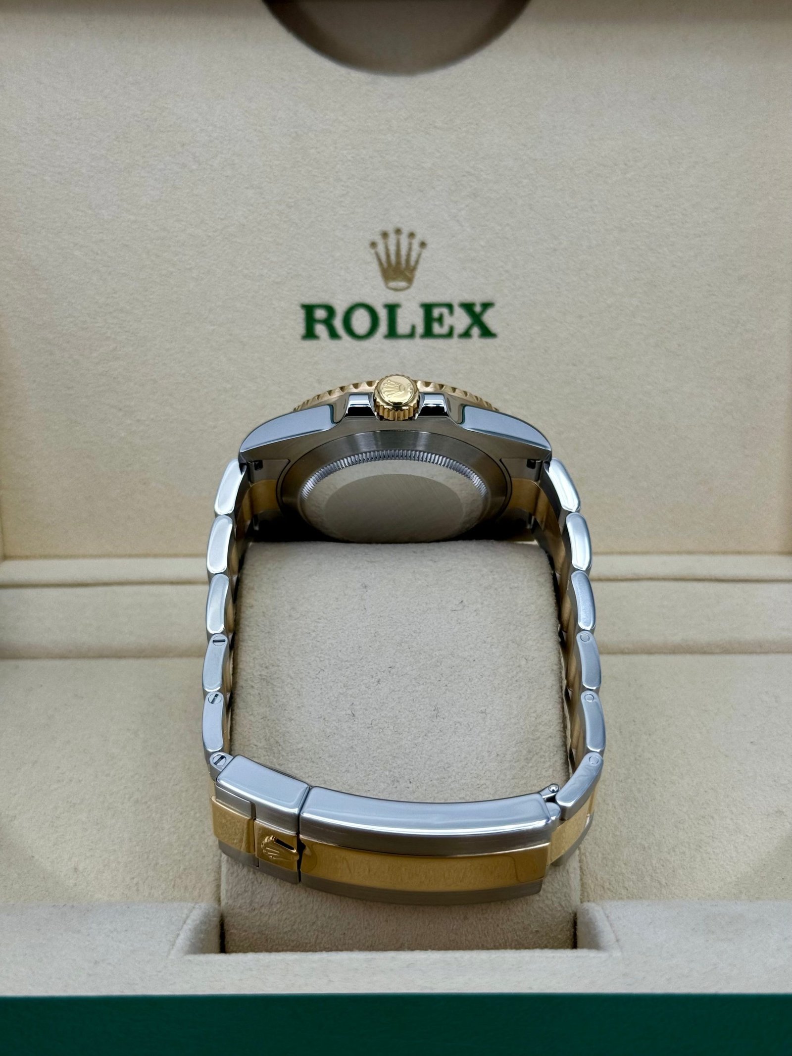 2016 Rolex Submariner “Bluesy” 40mm 116613LB Two-Tone Blue Dial - Image 9
