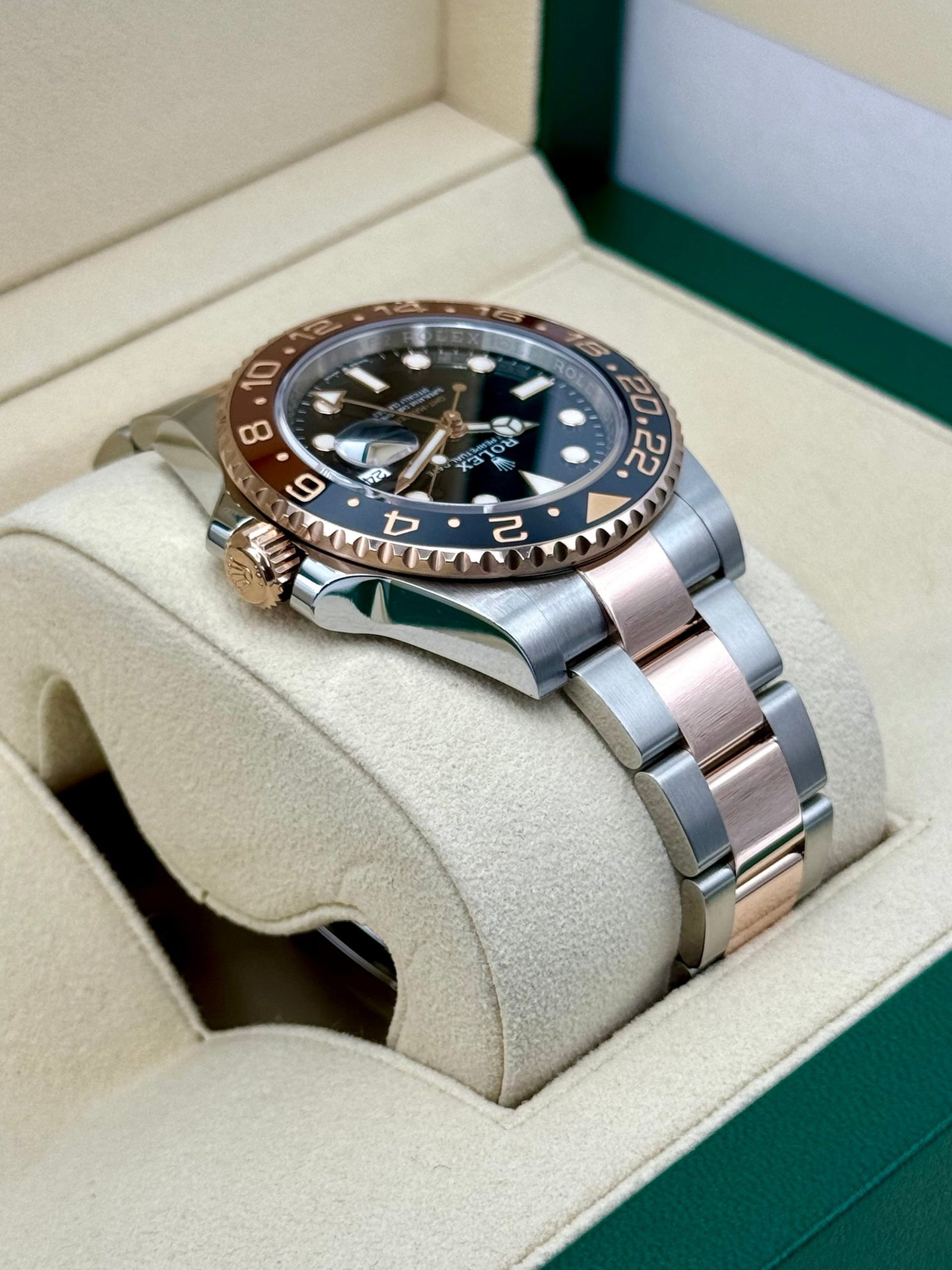 2021 Rolex GMT-Master II “Rootbeer” 40mm 126711CHNR Two-Tone - Image 8