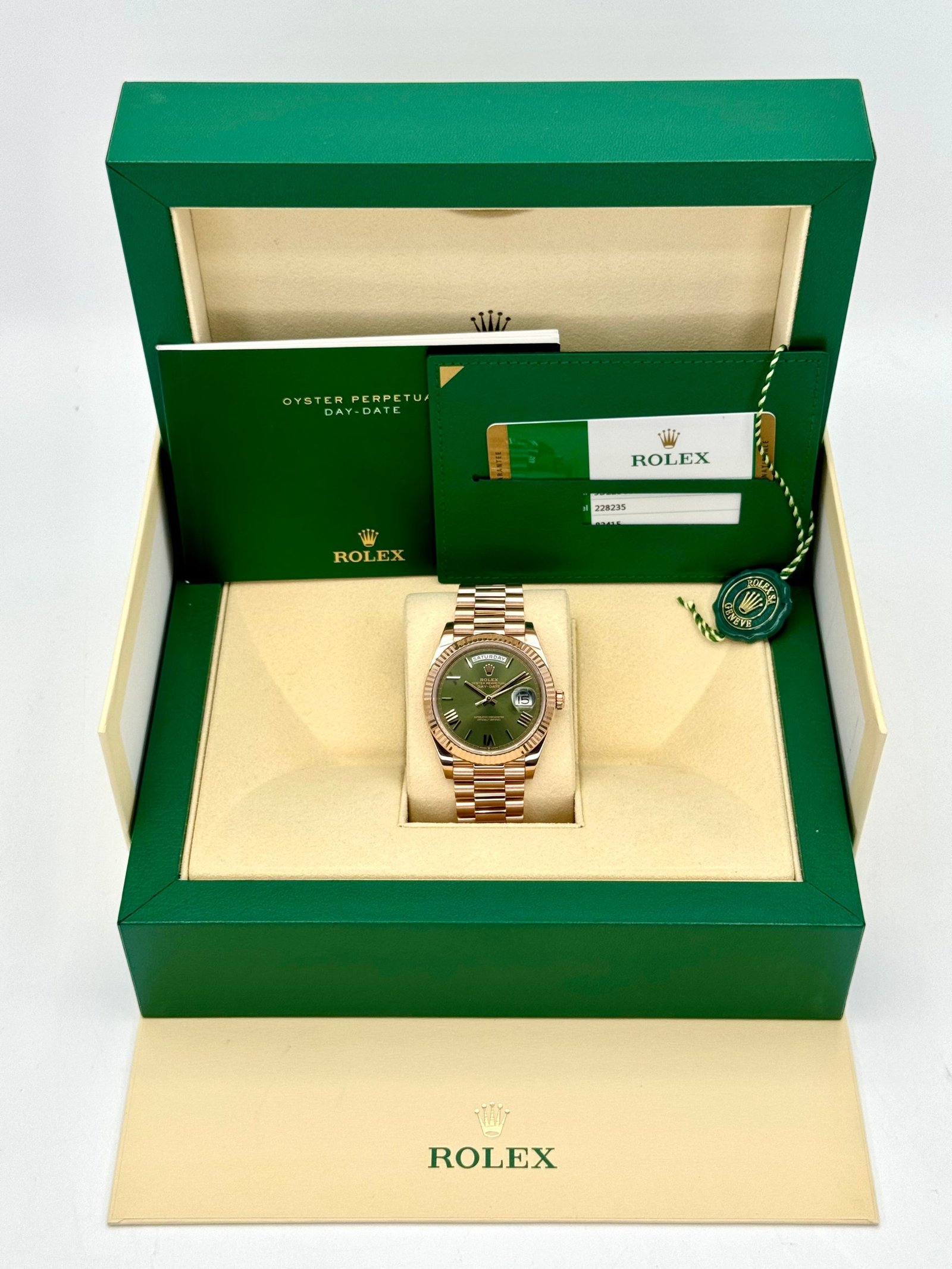 2019 Rolex Day-Date 40mm 228235 Presidential Rose Gold Olive Dial - Image 11