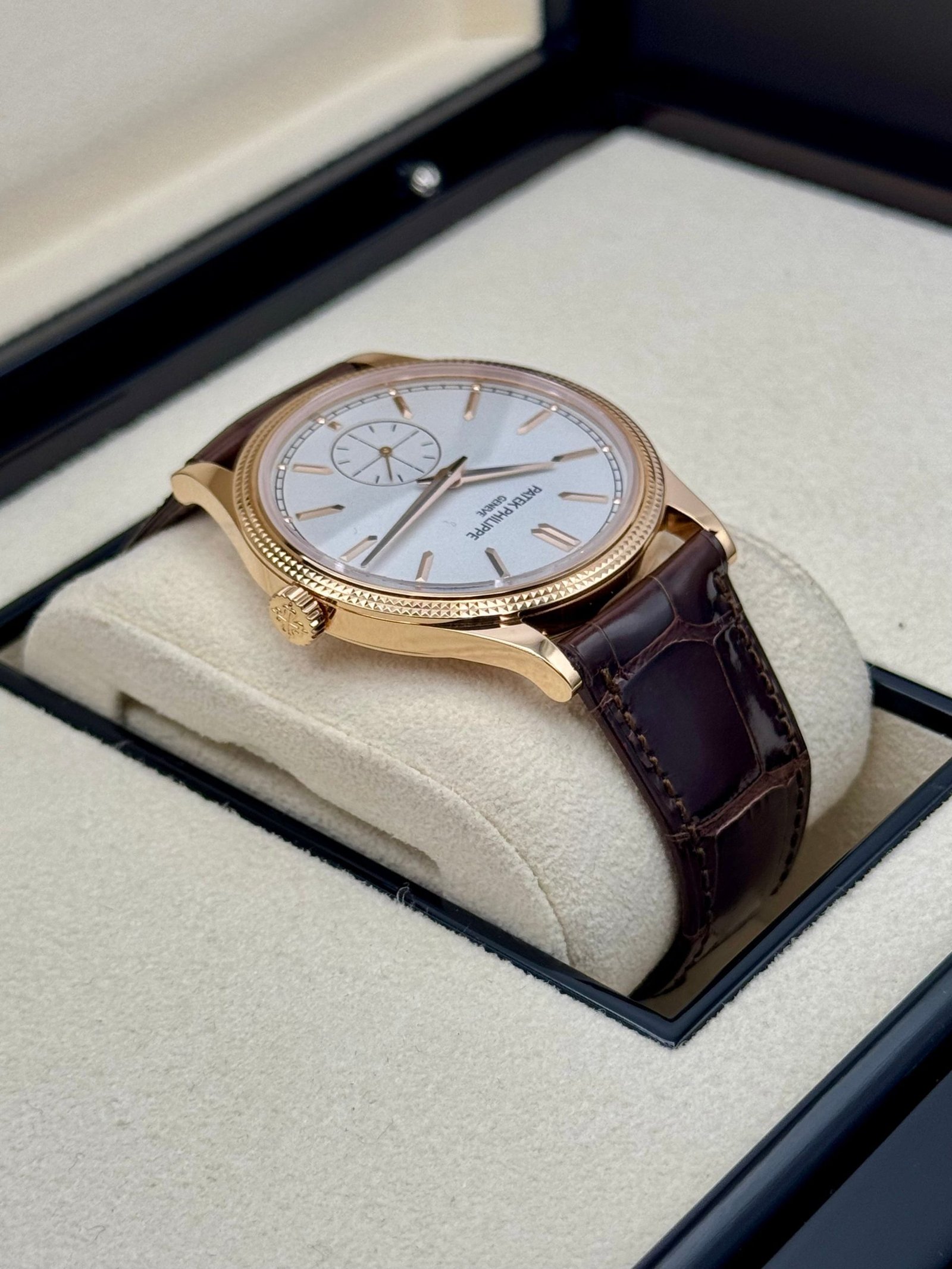 Patek Philippe Calatrava 40mm 6119R Rose Gold White Dial - Image 8