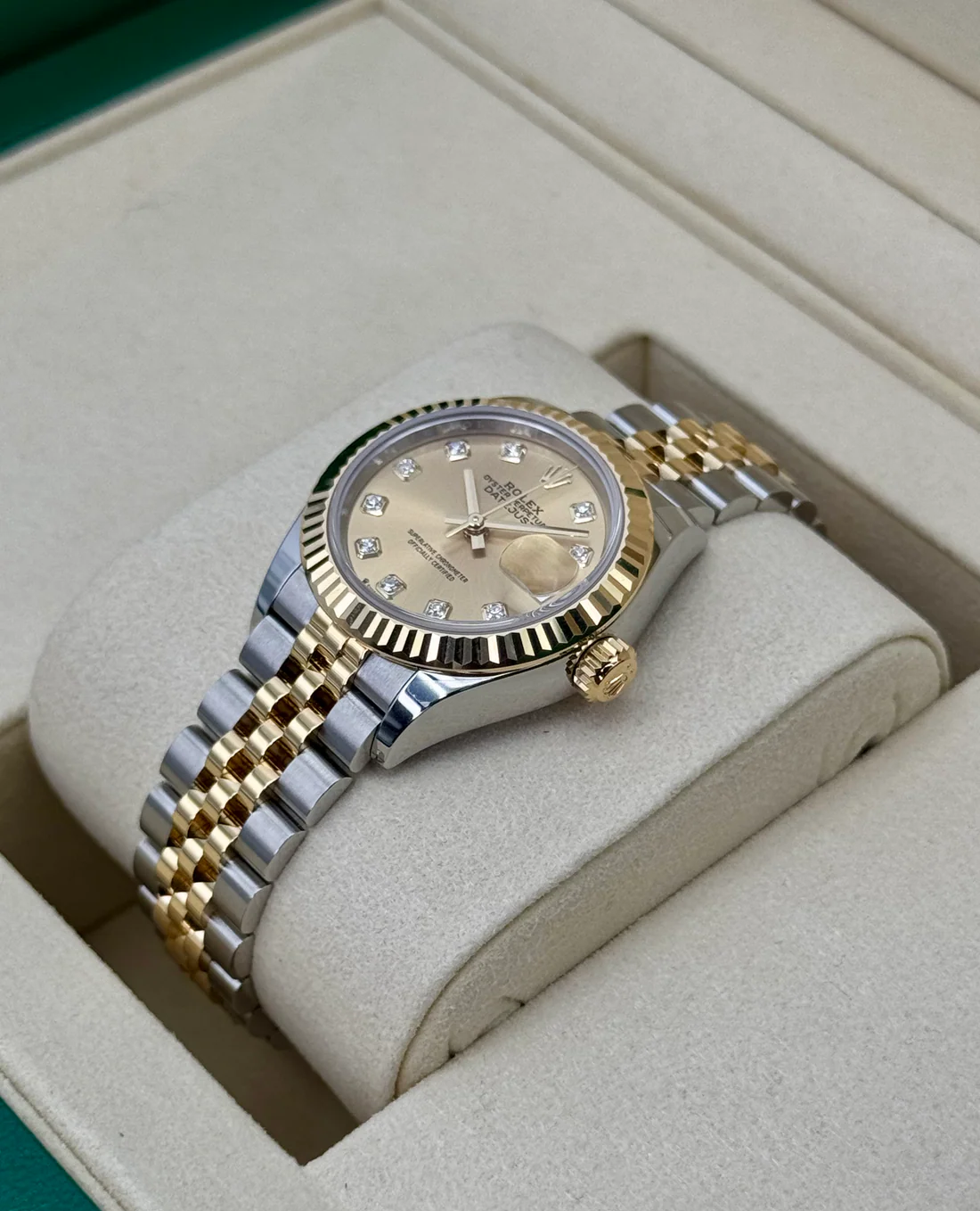 2025 Rolex Lady Datejust 28mm 279173 Jubilee Champagne Diamond Dial (Unworn) - Image 5