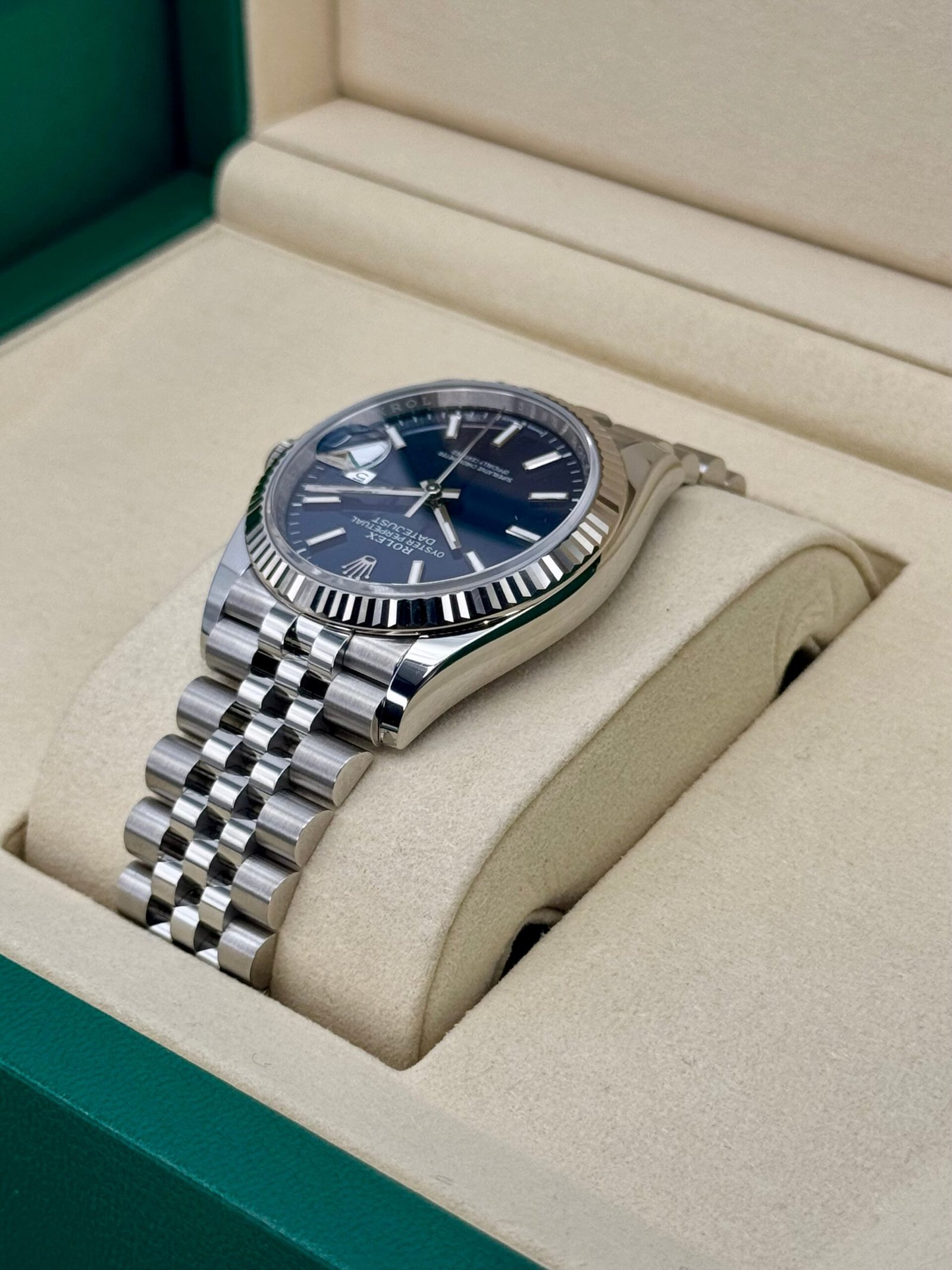 2025 Rolex Datejust 36mm 126234 Stainless Steel Jubilee Blue Dial (Unworn) - Image 7