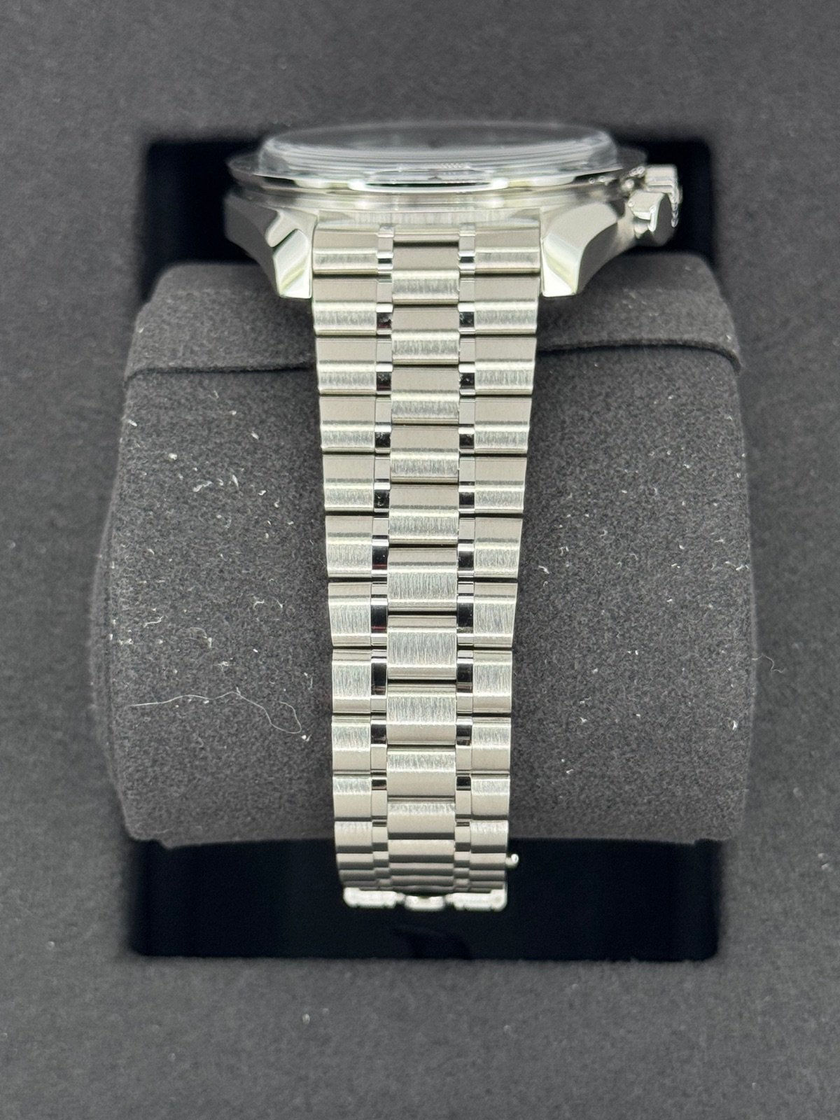 2025 Omega Speedmaster Moonwatch Professional 42mm White Dial (Unworn) - Image 3