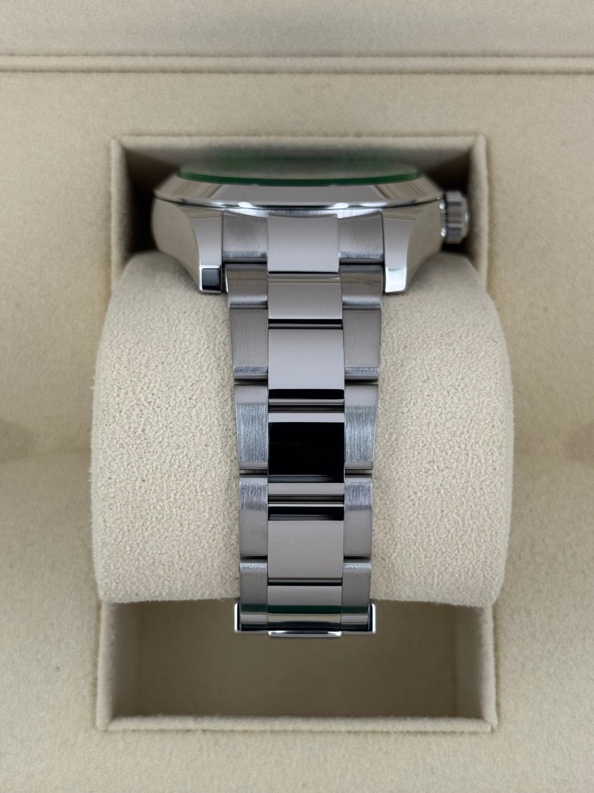 2021 Rolex Milgauss 40mm 116400GV Stainless Steel Black Dial - Image 3