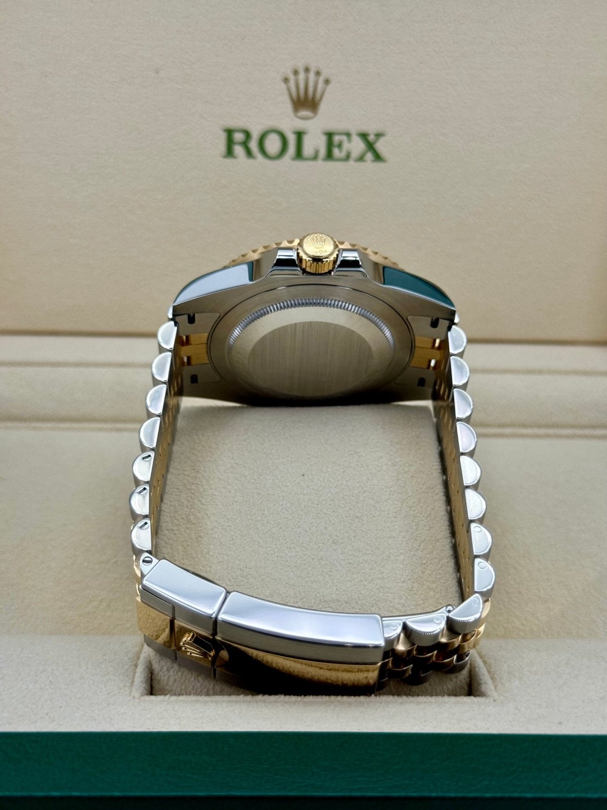 2025 Rolex GMT-Master II 40mm 126713GRNR Two-Tone Jubilee (Unworn) - Image 9