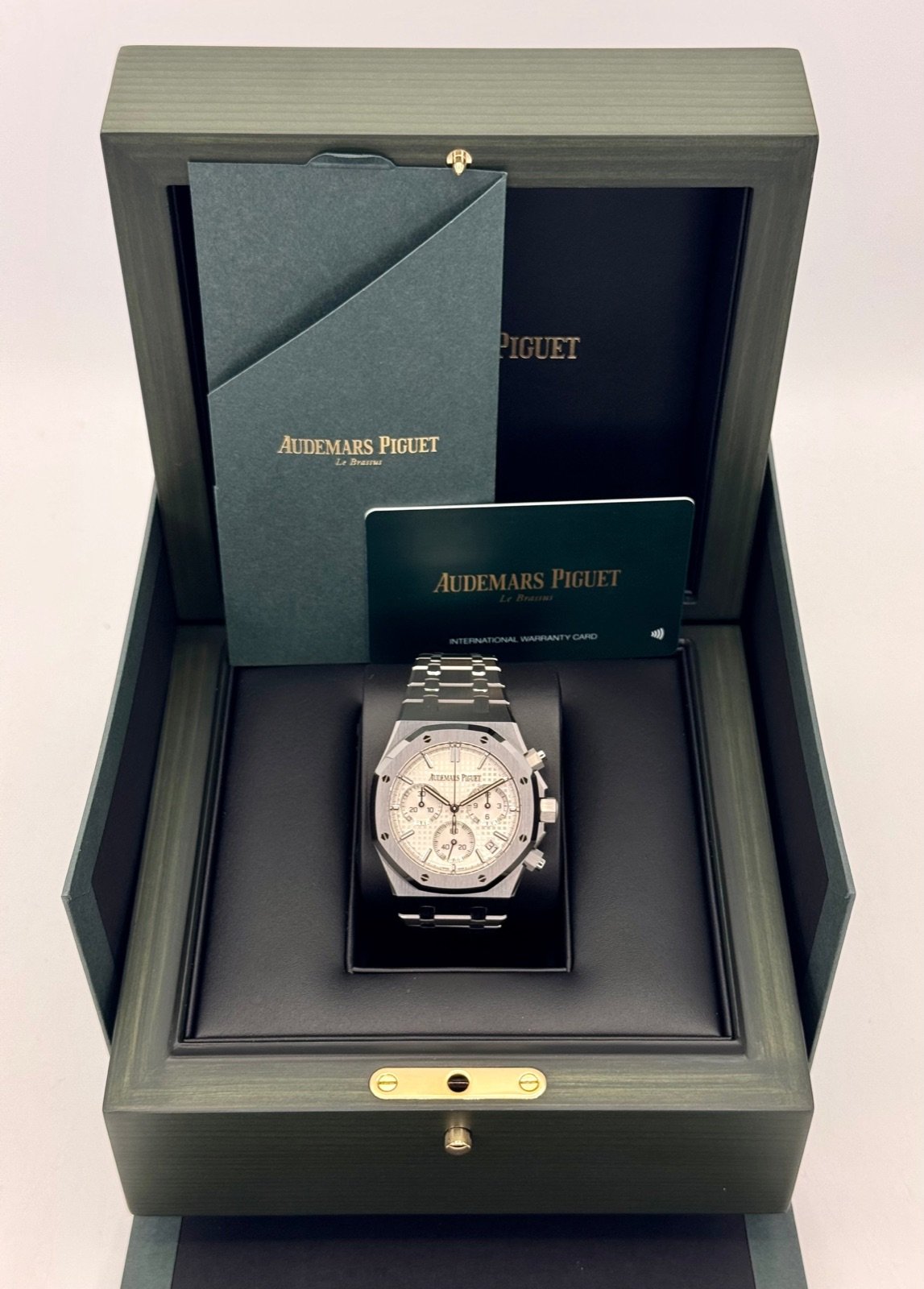 2023 Audemars Piguet Royal Oak Chronograph 41mm 26240ST White Dial (Unworn) - Image 9