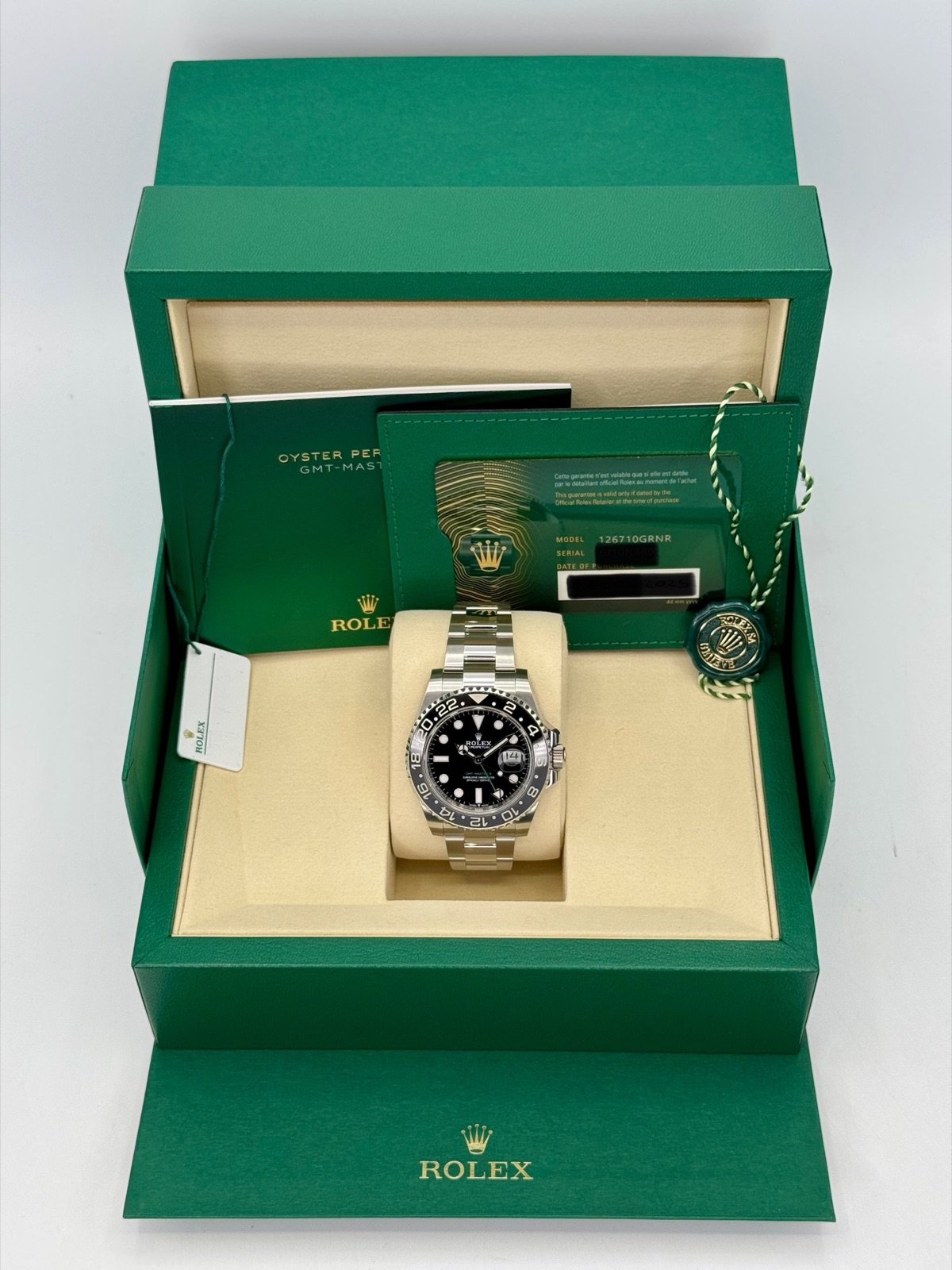 2025 Rolex GMT-Master II “Bruce Wayne” 40mm 126710GRNR Oyster (Unworn) - Image 10