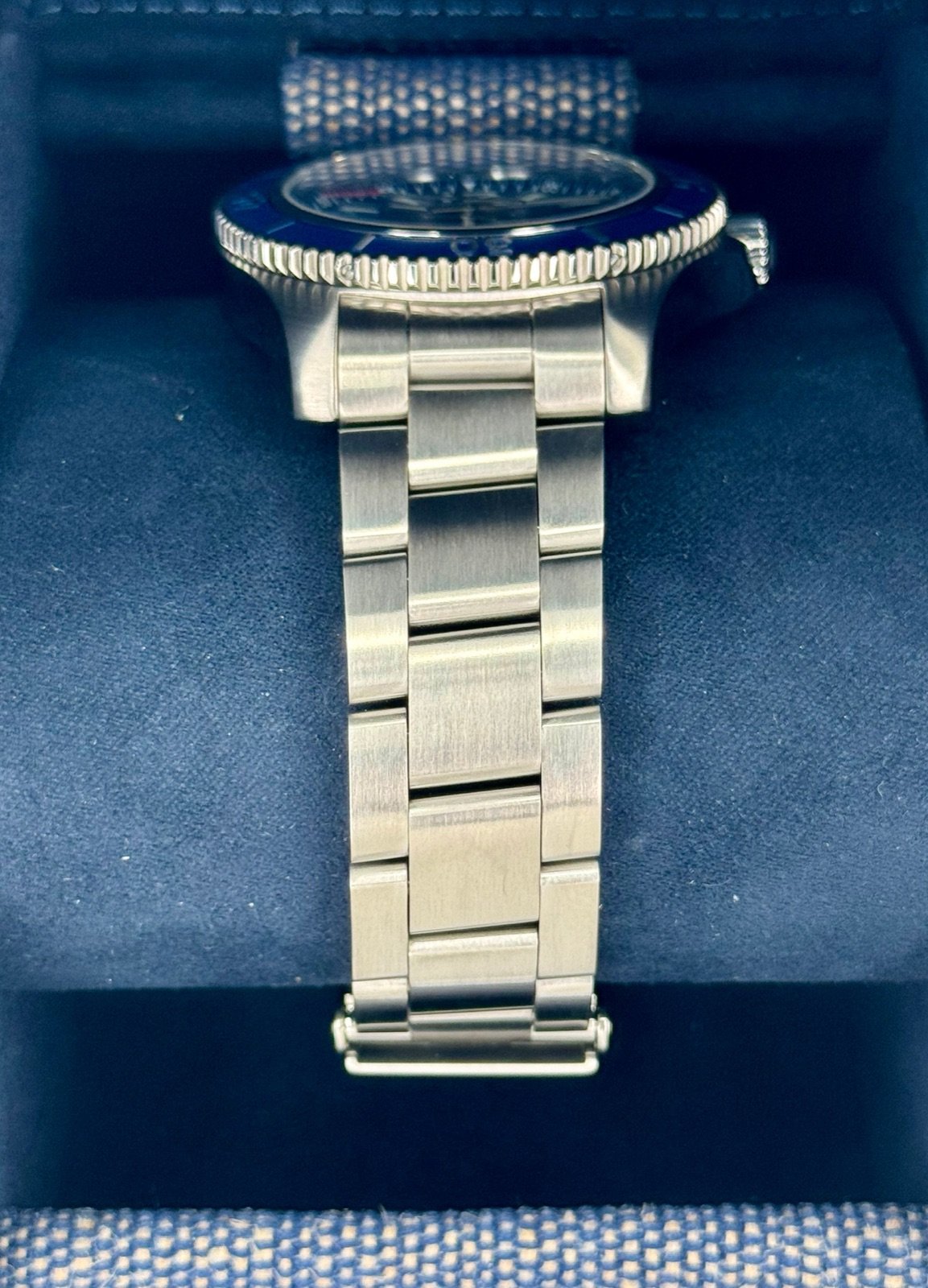 2024 Breitling Superocean 42mm A17366 Stainless Steel Blue Dial - Image 3