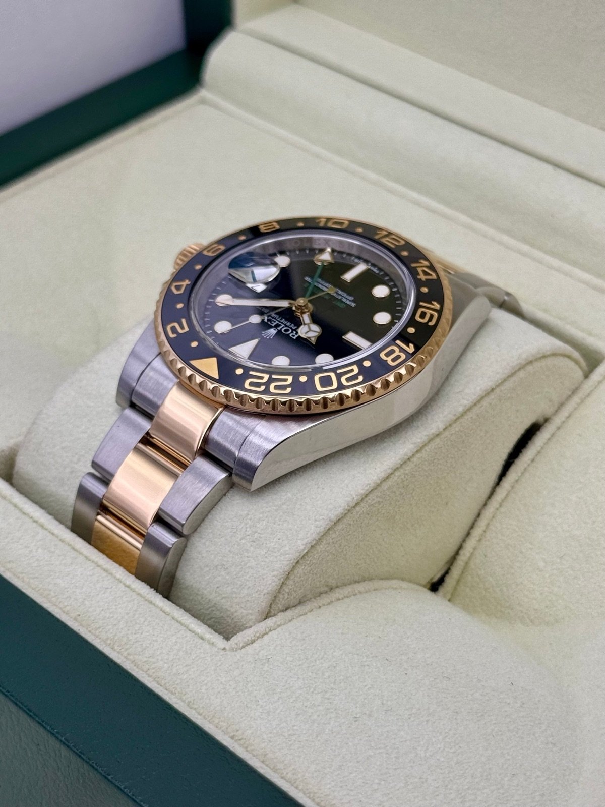 2013 Rolex GMT-Master II 40mm 116713LN Two-Tone Black Dial - Image 7