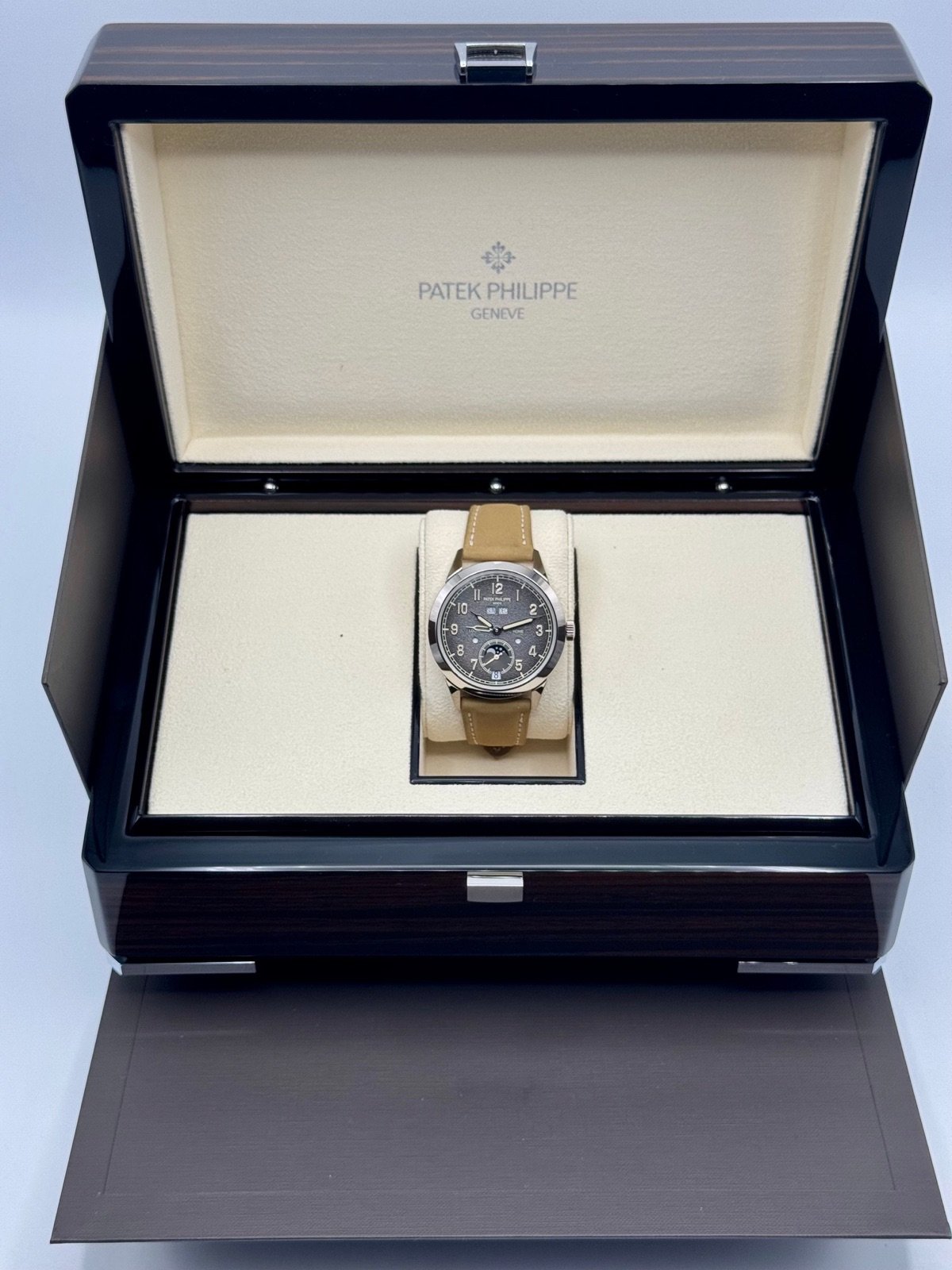 2024 Patek Philippe 42mm 5326G Annual Calendar Travel Time Compliations (Unworn) - Image 10