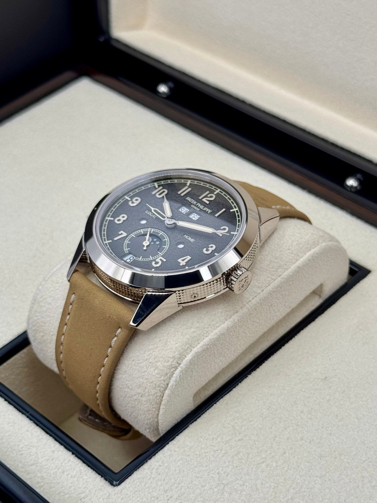 2024 Patek Philippe 42mm 5326G Annual Calendar Travel Time Compliations (Unworn) - Image 5