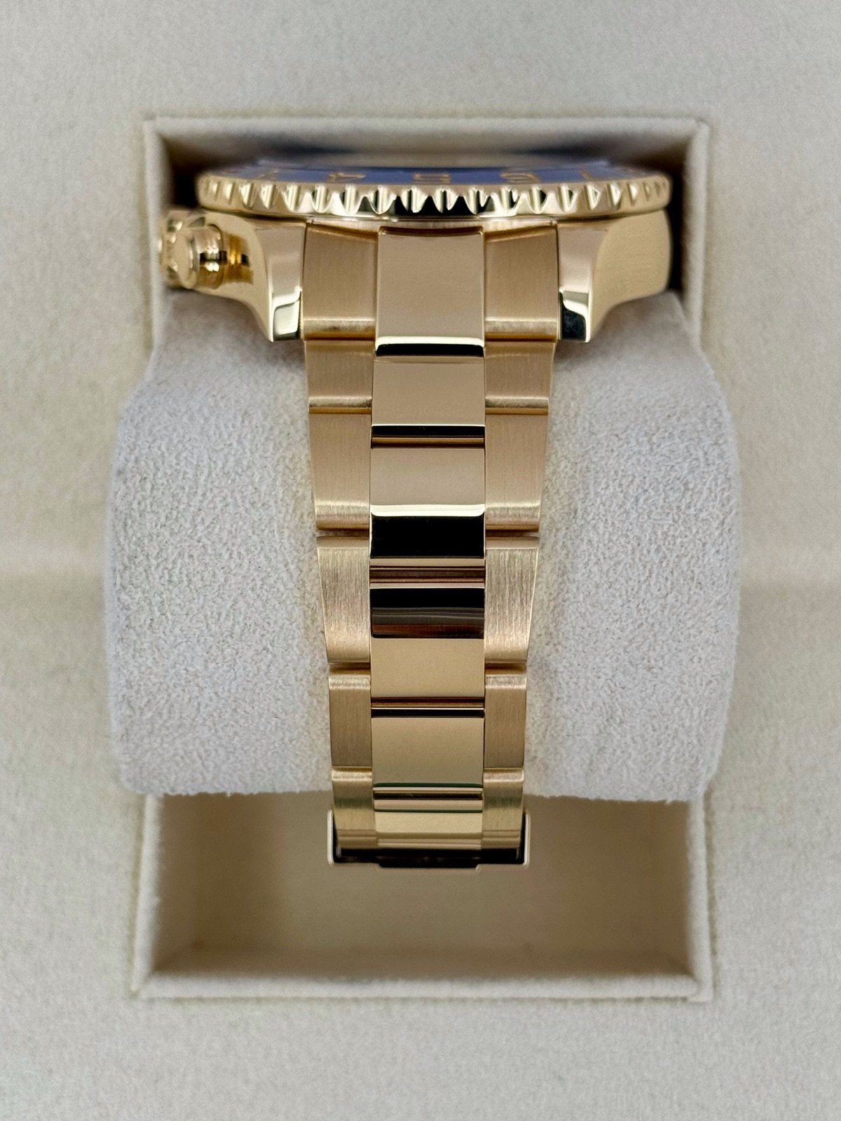 2022 Rolex Yacht-Master II 44mm 116688 18K Yellow Gold White Dial - Image 4