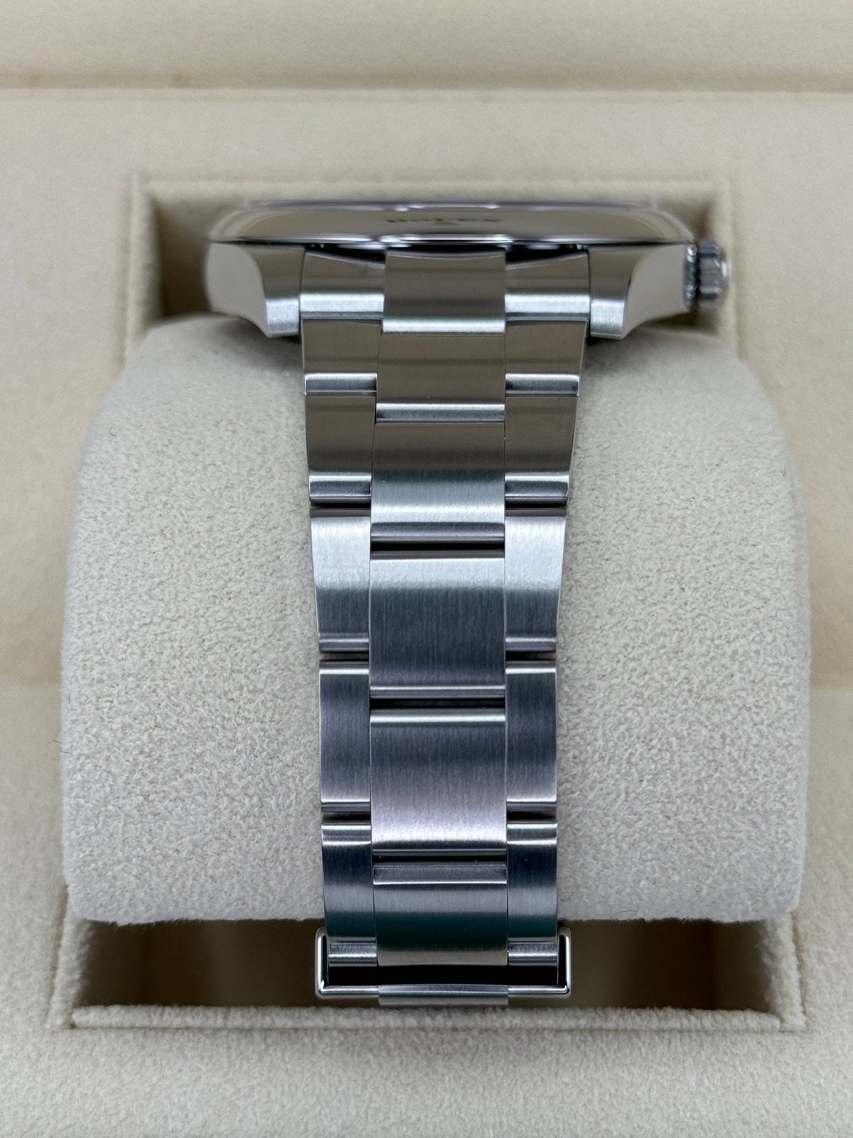 2024 Rolex Oyster Perpetual 41mm 124300 Black Dial (Unworn) - Image 3