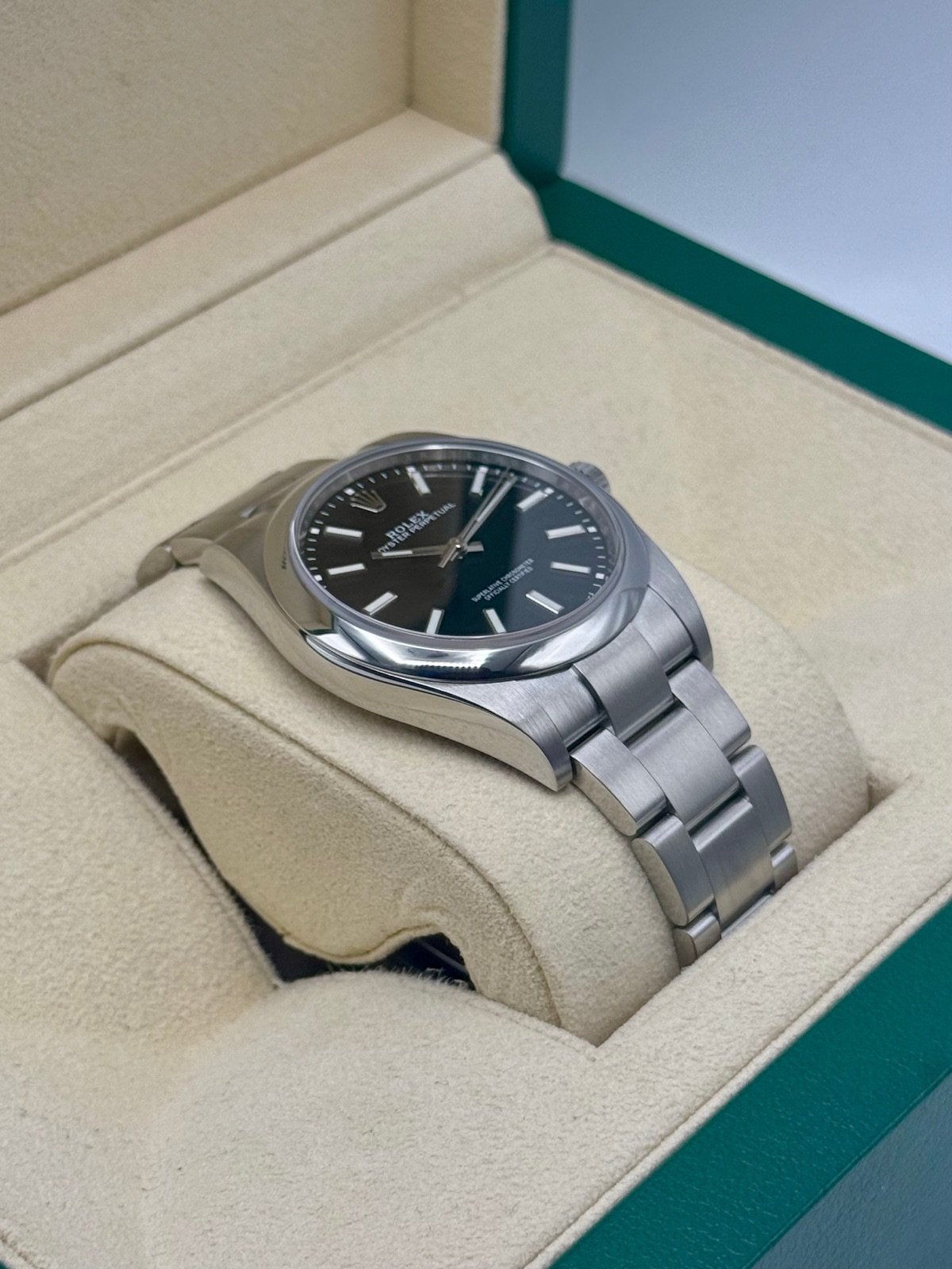2019 Rolex Oyster Perpetual 39mm 114300 Black Dial - Image 6