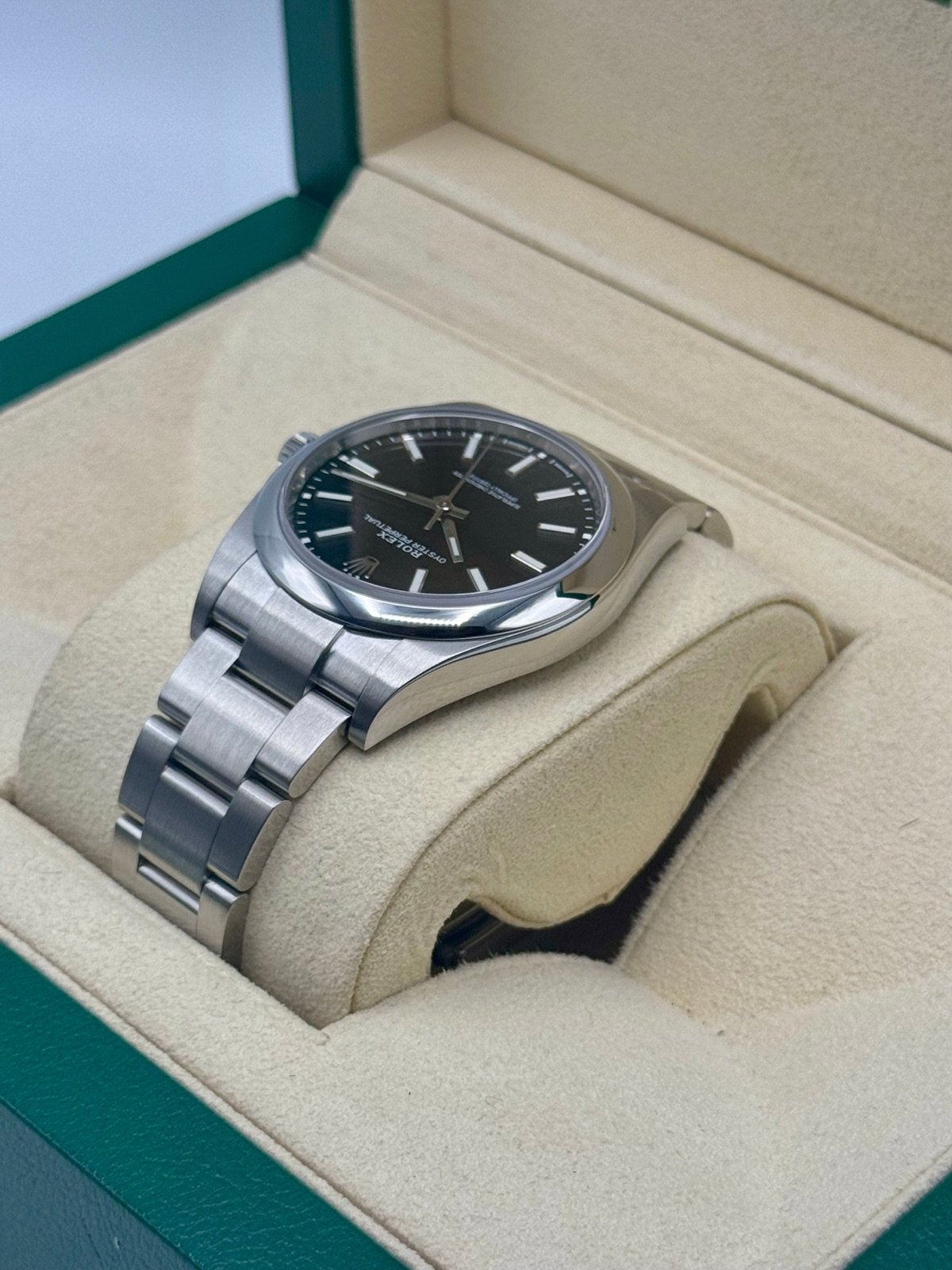 2019 Rolex Oyster Perpetual 39mm 114300 Black Dial - Image 7