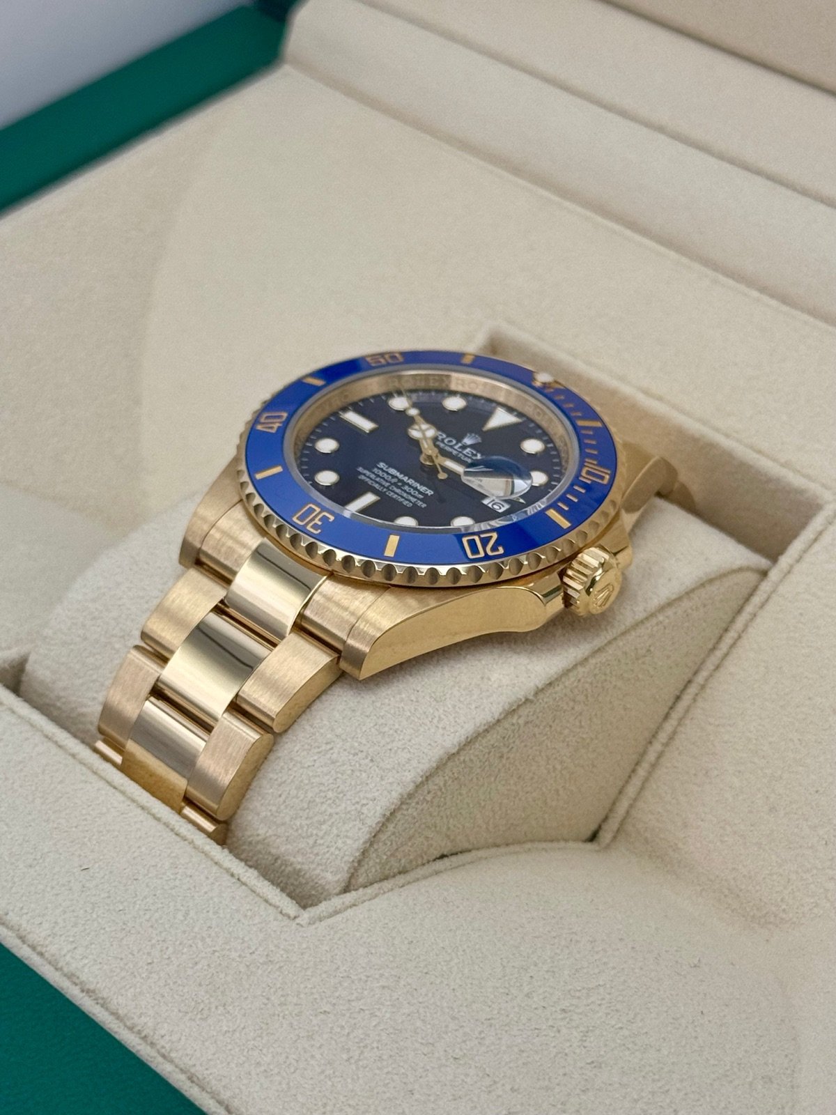 2024 Rolex Submariner “Bluesy” 41mm 126618LB Yellow Gold Blue Dial - Image 5
