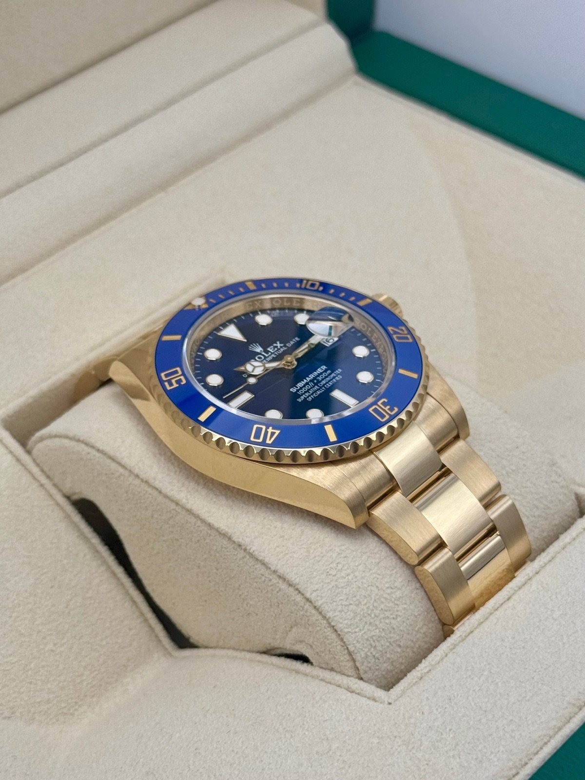 2024 Rolex Submariner “Bluesy” 41mm 126618LB Yellow Gold Blue Dial - Image 6