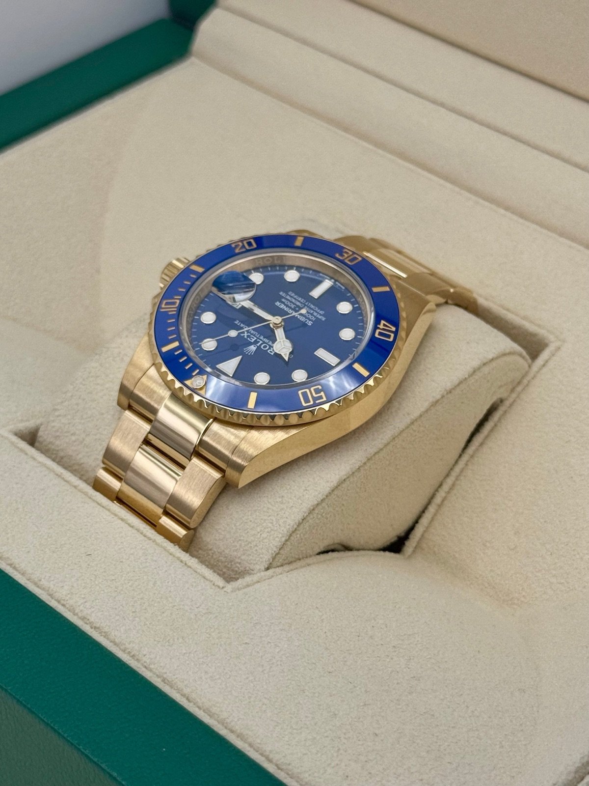 2024 Rolex Submariner “Bluesy” 41mm 126618LB Yellow Gold Blue Dial - Image 7