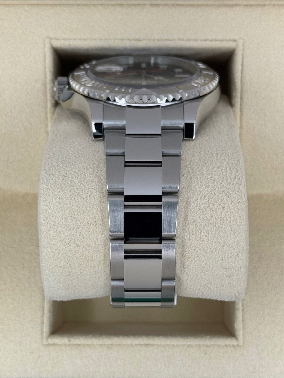 2024 Rolex Yacht-Master 40mm 126622 Stainless Steel Blue Dial (Unworn) - Image 4