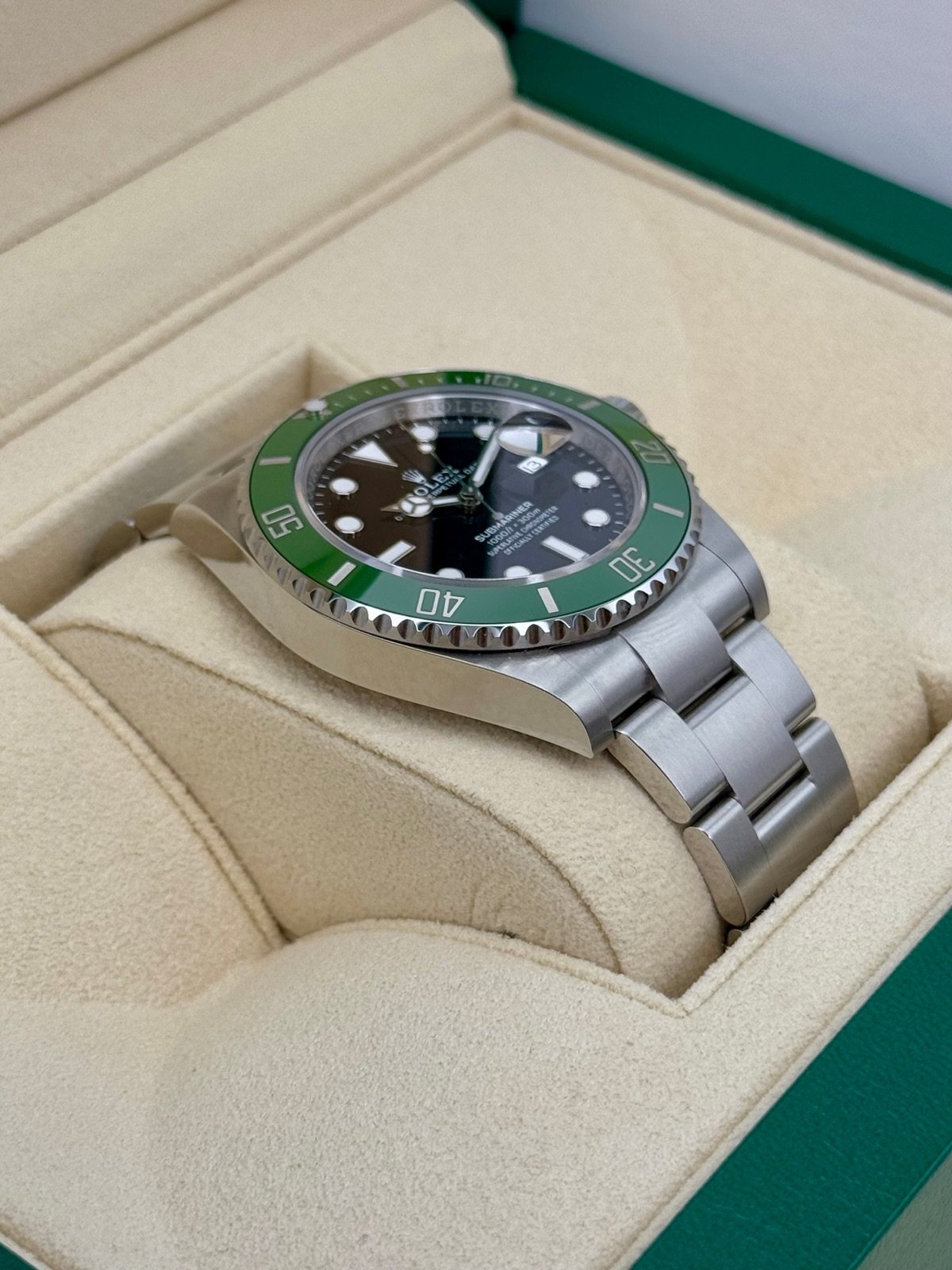 2024 Rolex Submariner “Starbucks” 41mm 126610LV Black Dial - Image 6