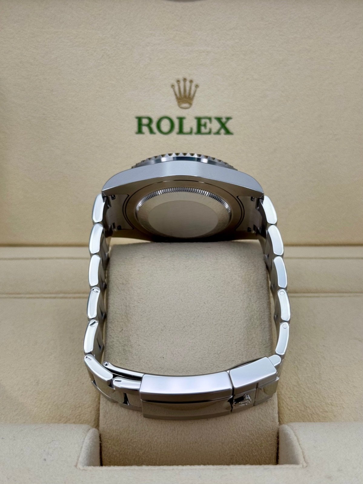 OLD STOCK 2020 Rolex GMT-Master II 40mm 116710LN Black Dial (Unworn) - Image 10