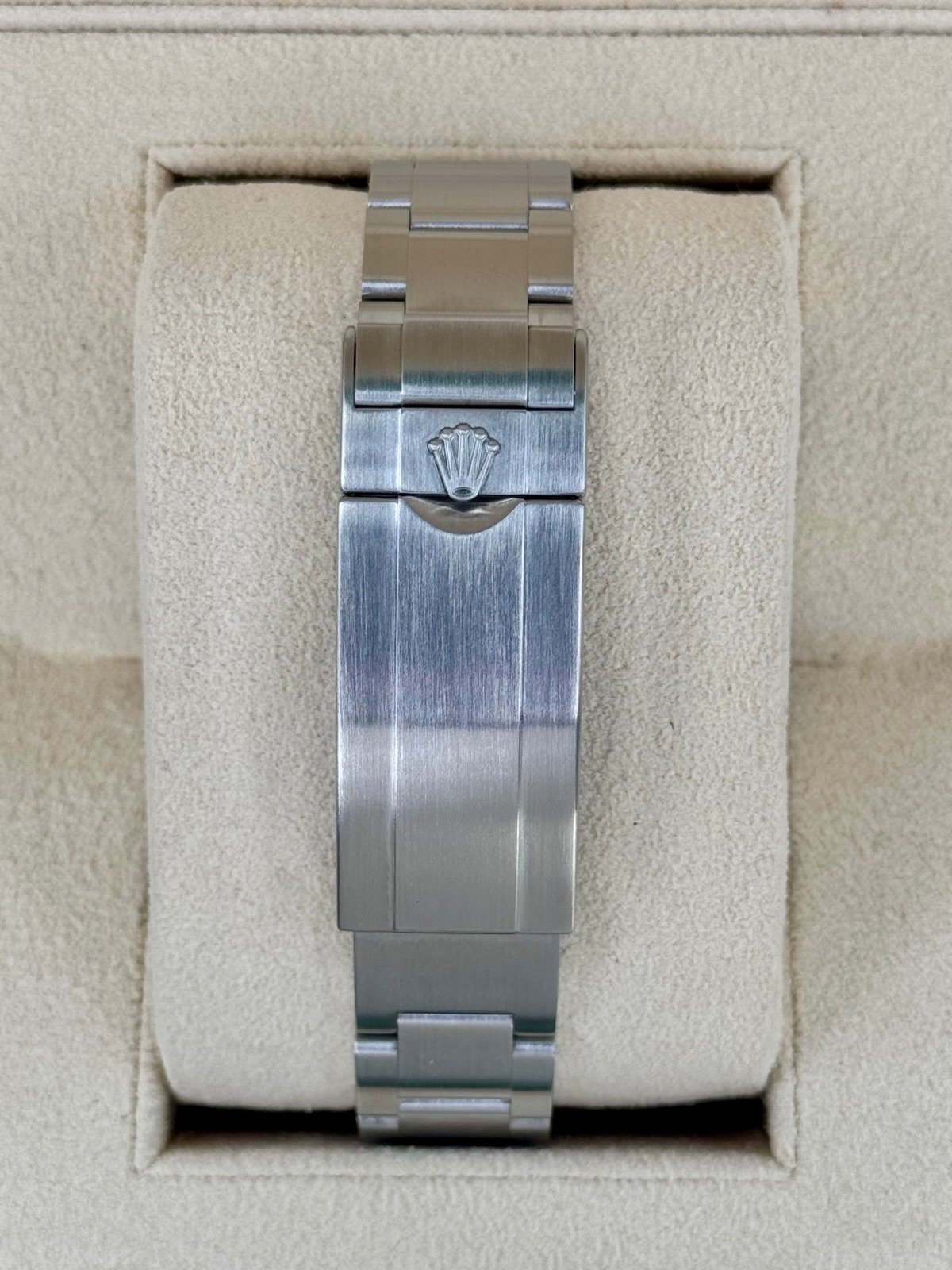 2016 Rolex Sea-Dweller 4000 “SD4K” 40mm 116600 Black Dial - Image 2