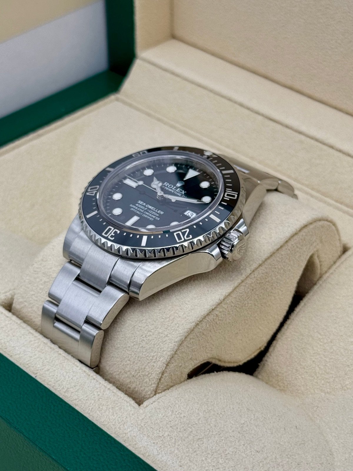 2016 Rolex Sea-Dweller 4000 “SD4K” 40mm 116600 Black Dial - Image 5