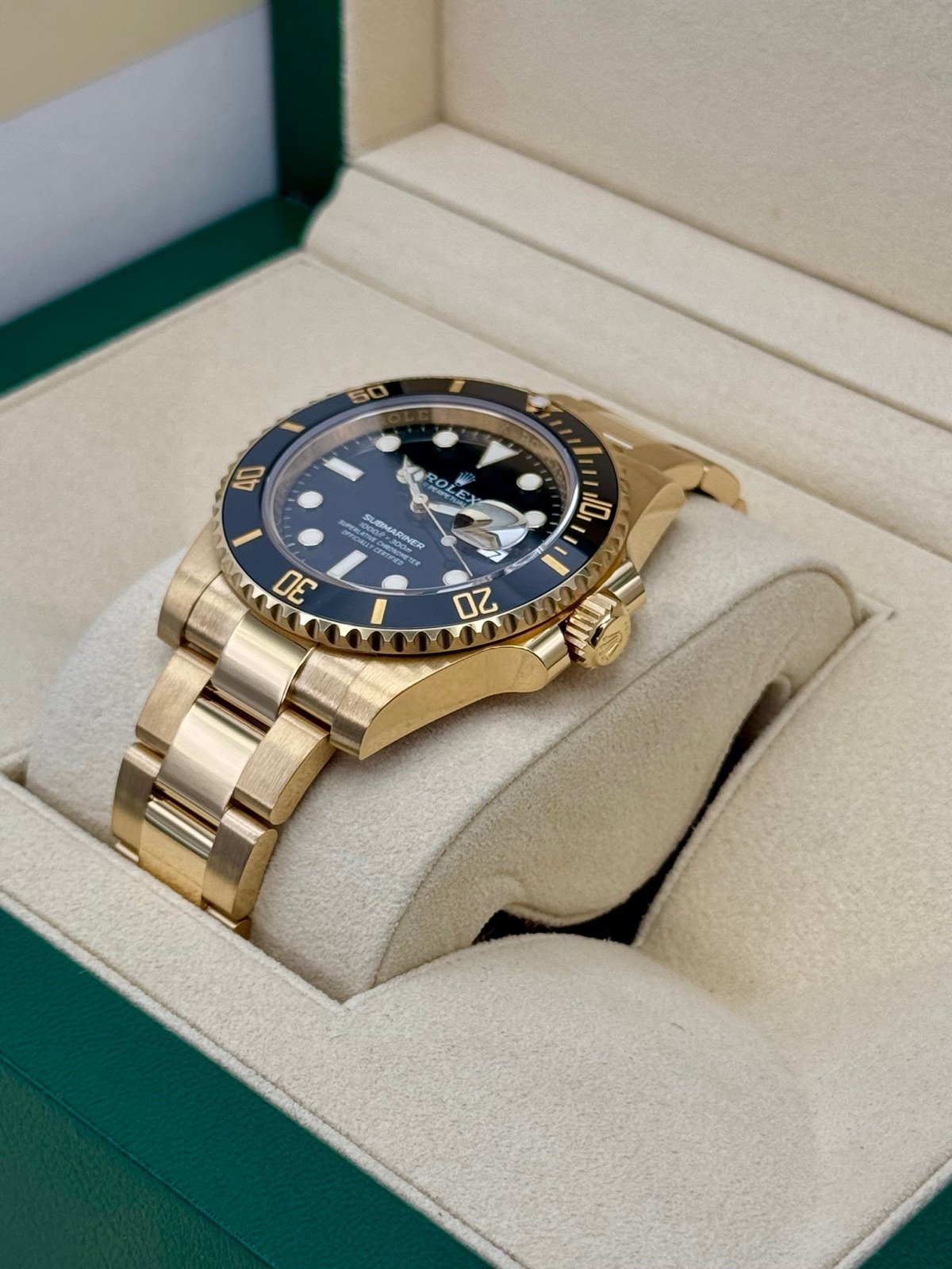 2020 Rolex Submariner 40mm 116618LN 18K Yellow Gold Black Dial - Image 5