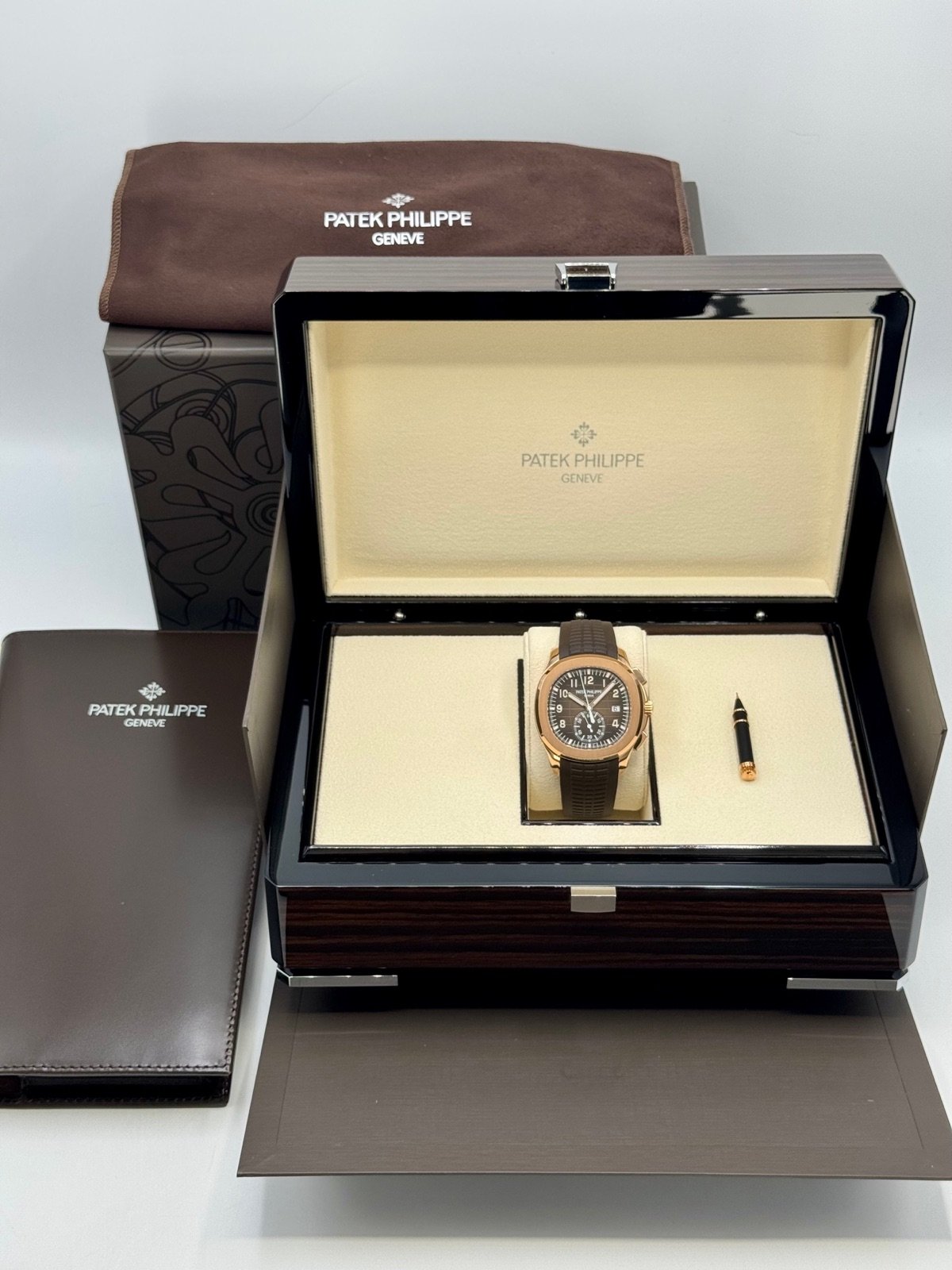 2024 Patek Philippe 5968R Aquanaut Chronograph Rose Gold - Image 14