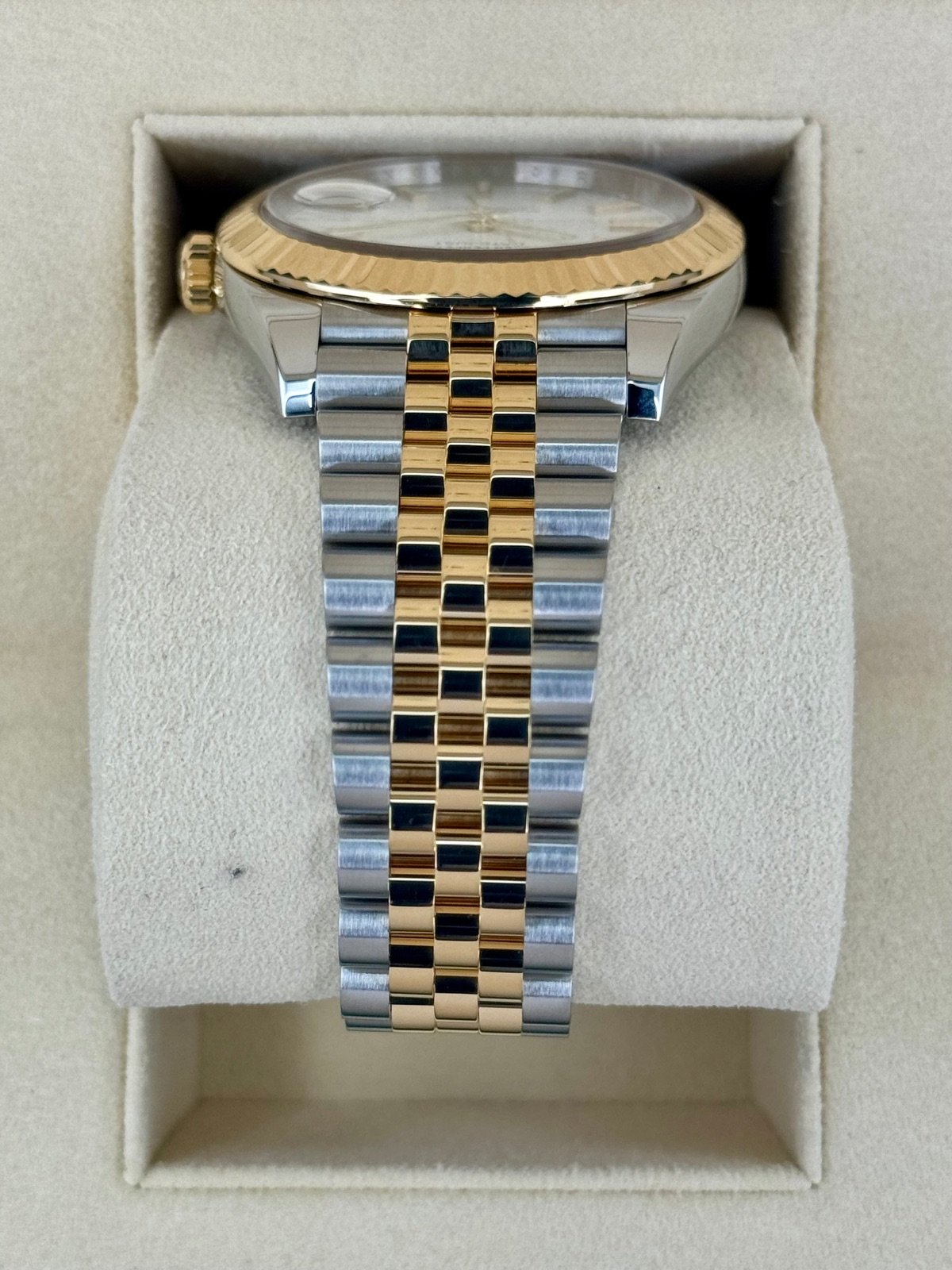 2020 Rolex Datejust 41mm 126333 Two-Tone Jubilee White Dial - Image 4
